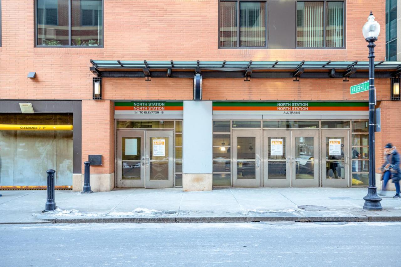 North Station 2br W Wd Terrace Nr Td Garden Bos-811