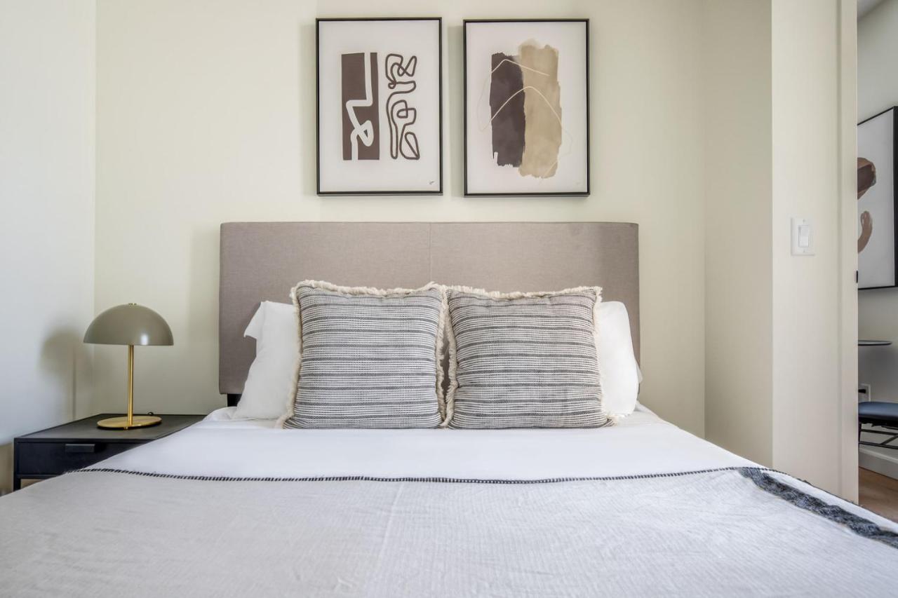 Apartment Back Bay 1br W Gym Wd Nr Dining Bos-883 *