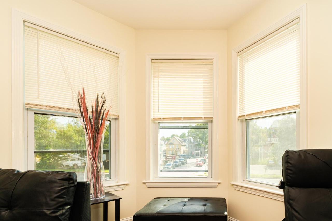 988 - 4br - Cozy Getaway Near Common Apartment