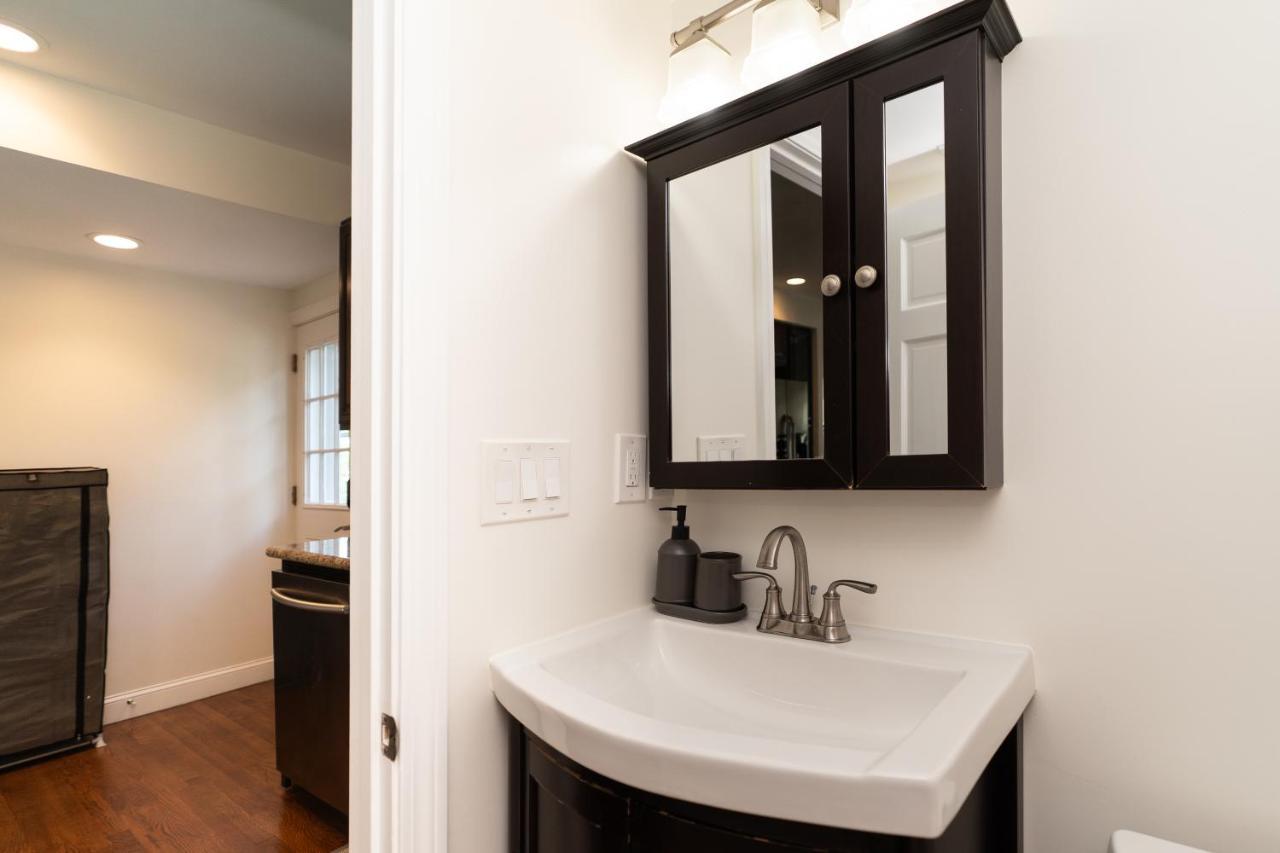 Apartment 988 - 4br - Cozy Getaway Near Common