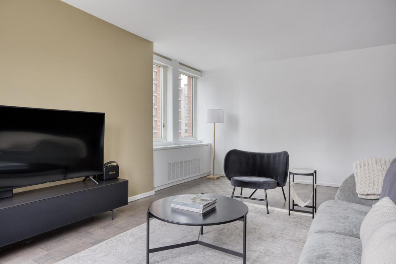 Back Bay 2br W Gym Nr Prudential Center Bos-299a *