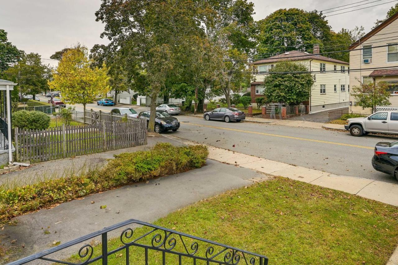 Apartamento Duplex With Foosball Table 11 Mi To Downtown Boston