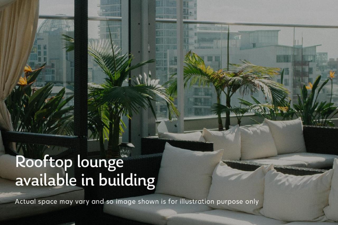 Back Bay 1br W Basketball 2 Blocks To T Bos-941 *