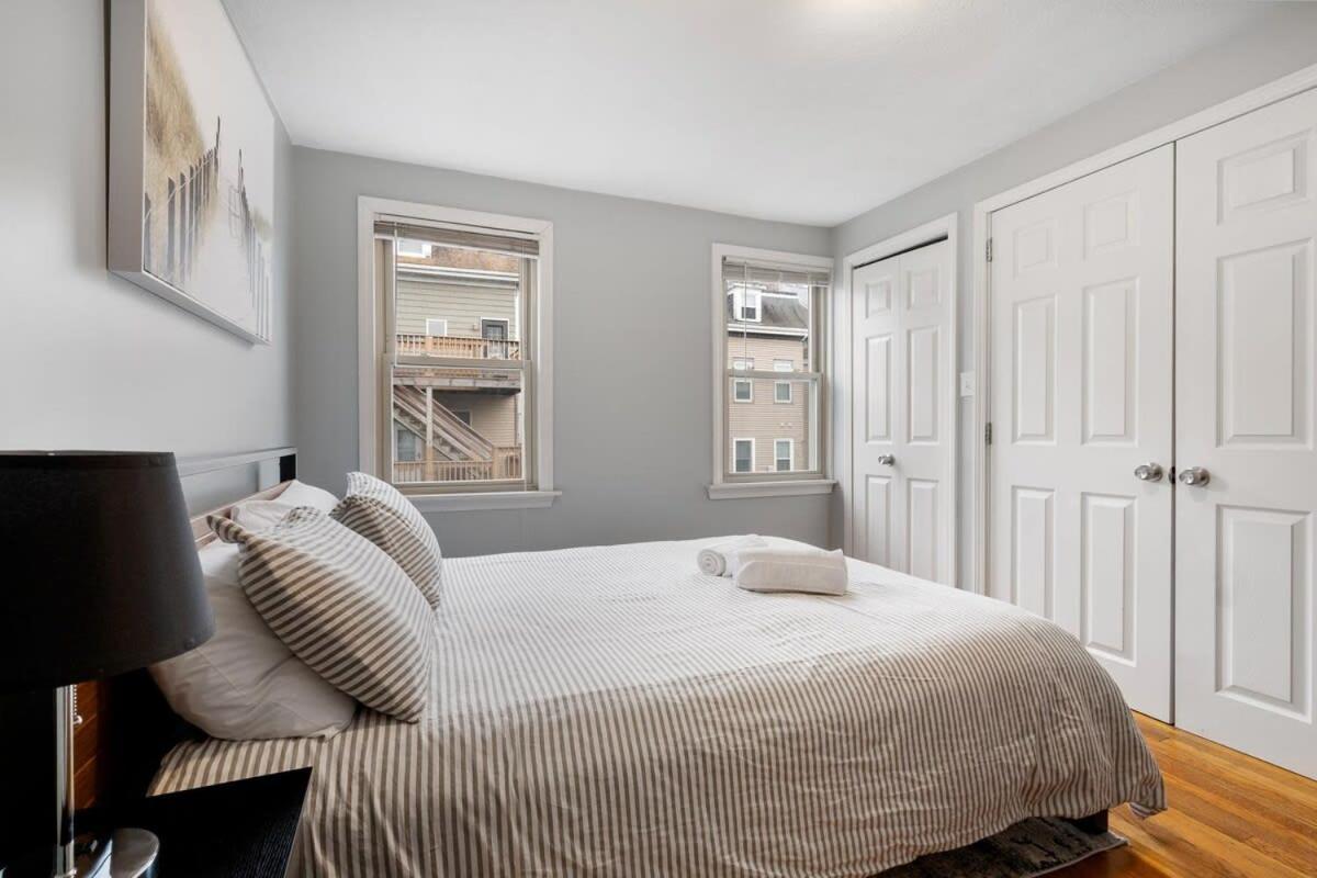 Casa de Férias Heart Of Southie - Hot Tub + Walk To Bars