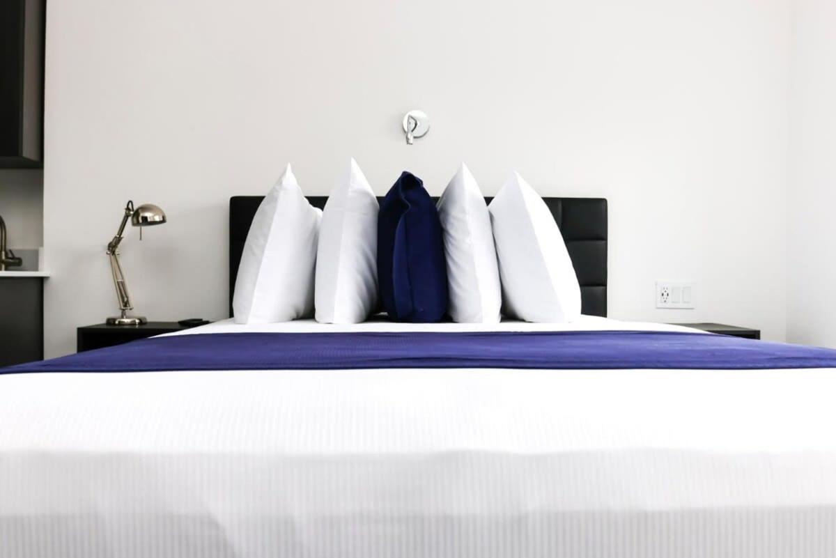 Stylish In Historic - Unit #406