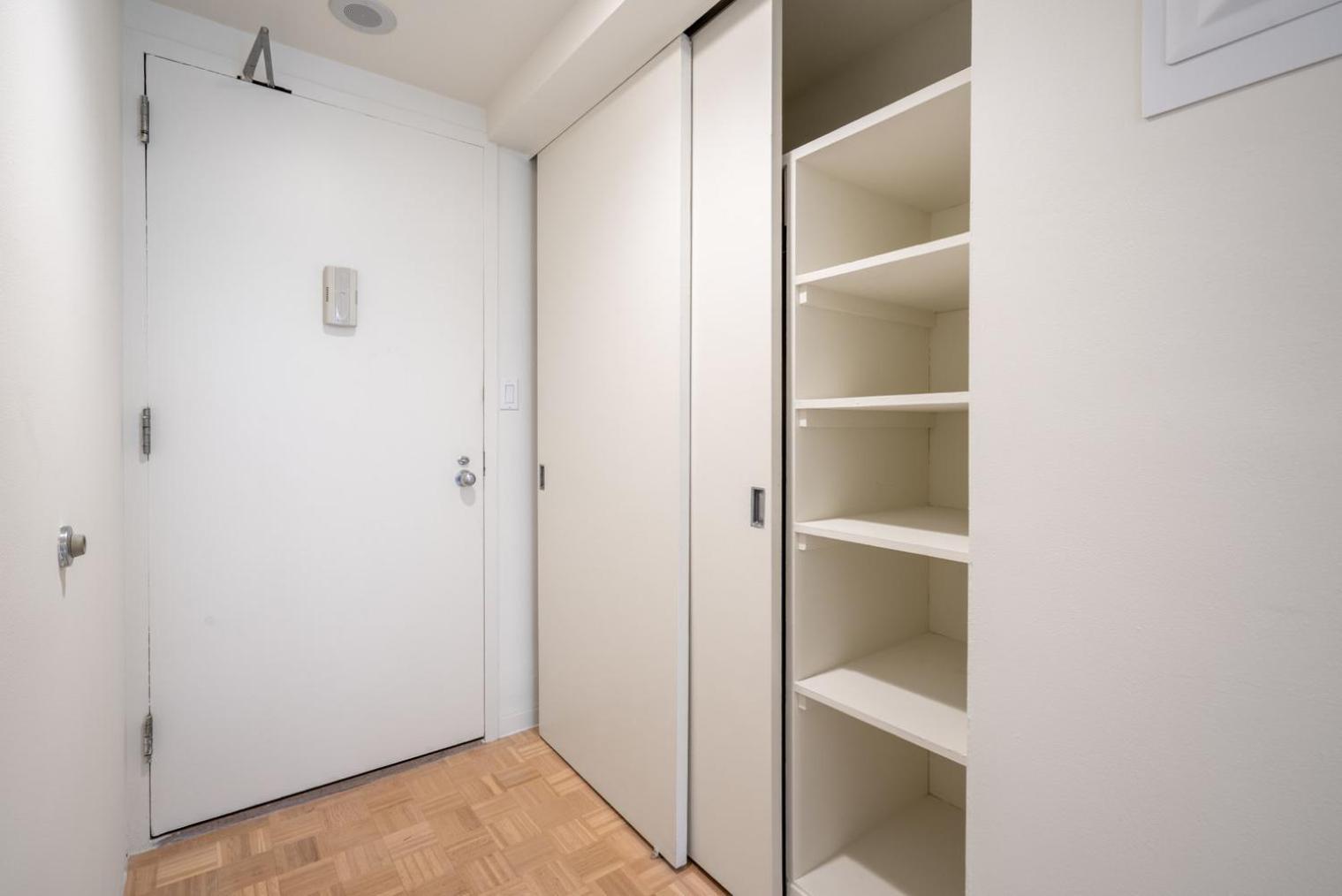 Back Bay 1br W Gym Doorman Nr Esplanade Bos-250 *