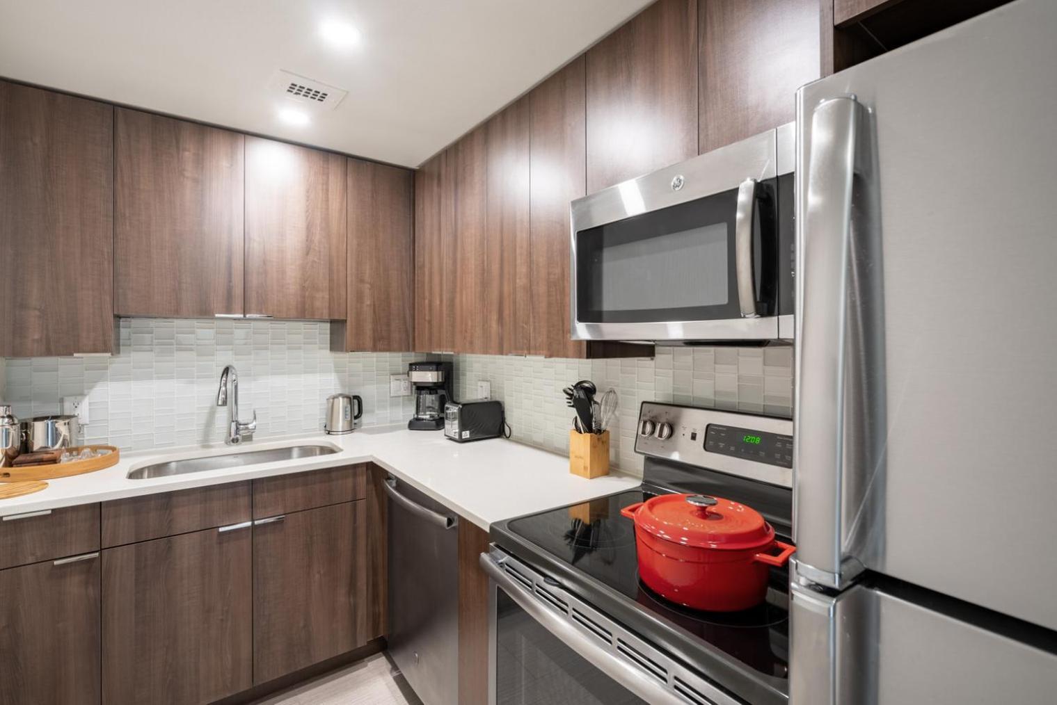 Back Bay 1br W Gym Doorman Nr Esplanade Bos-250 * Boston