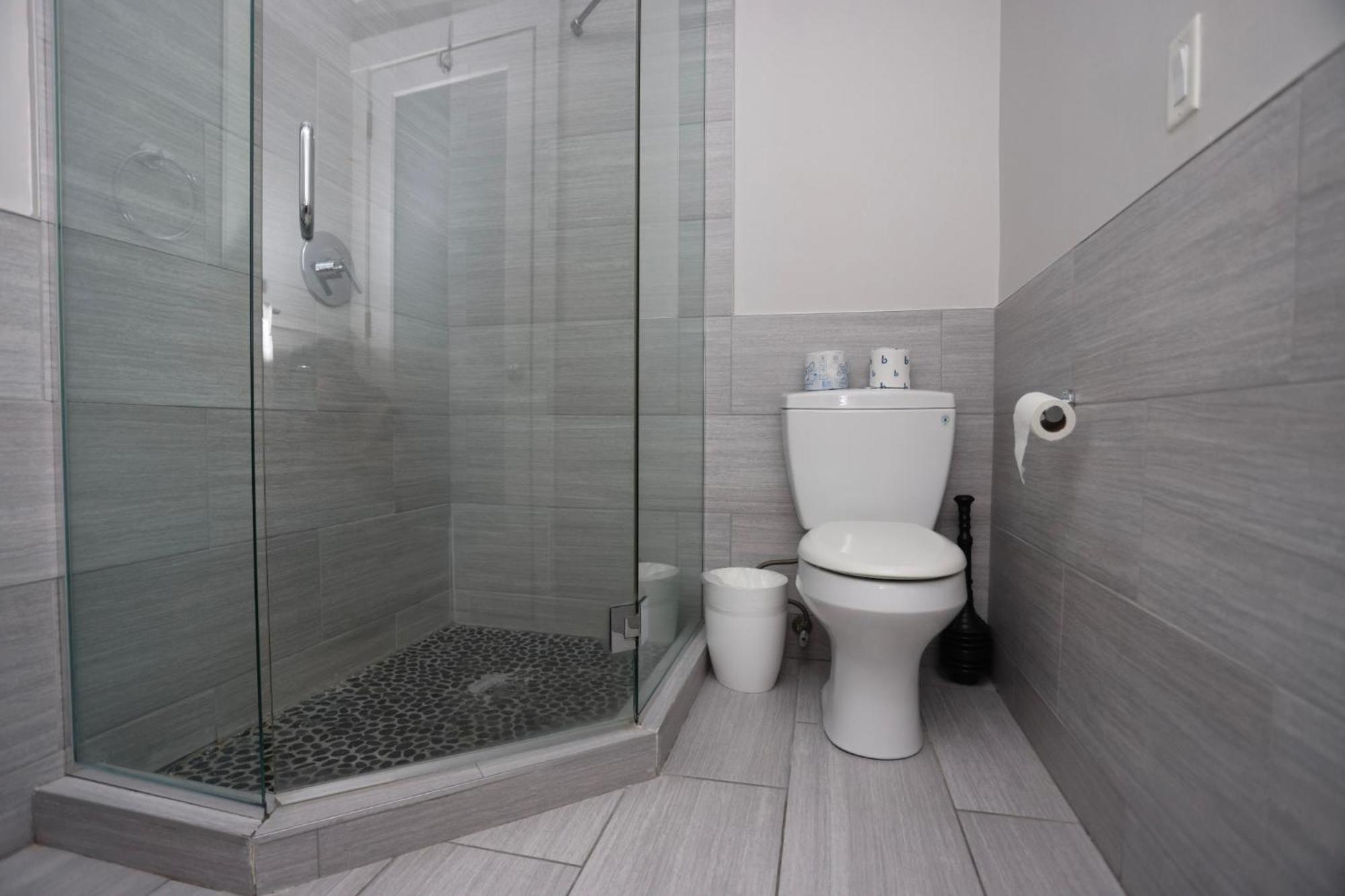 Charming & Stylish On Beacon Hill #2