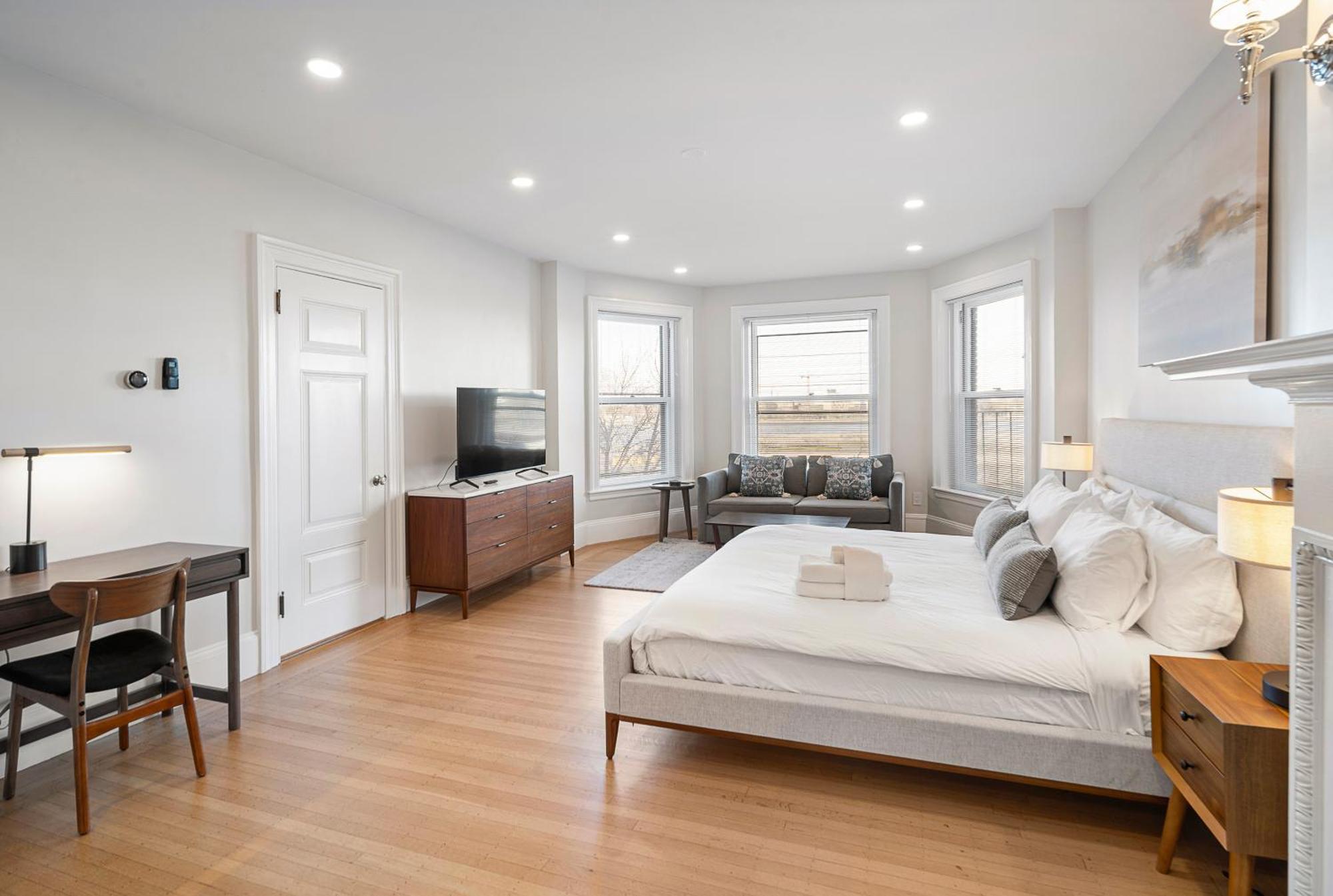 Hotel Charlesgate 4*