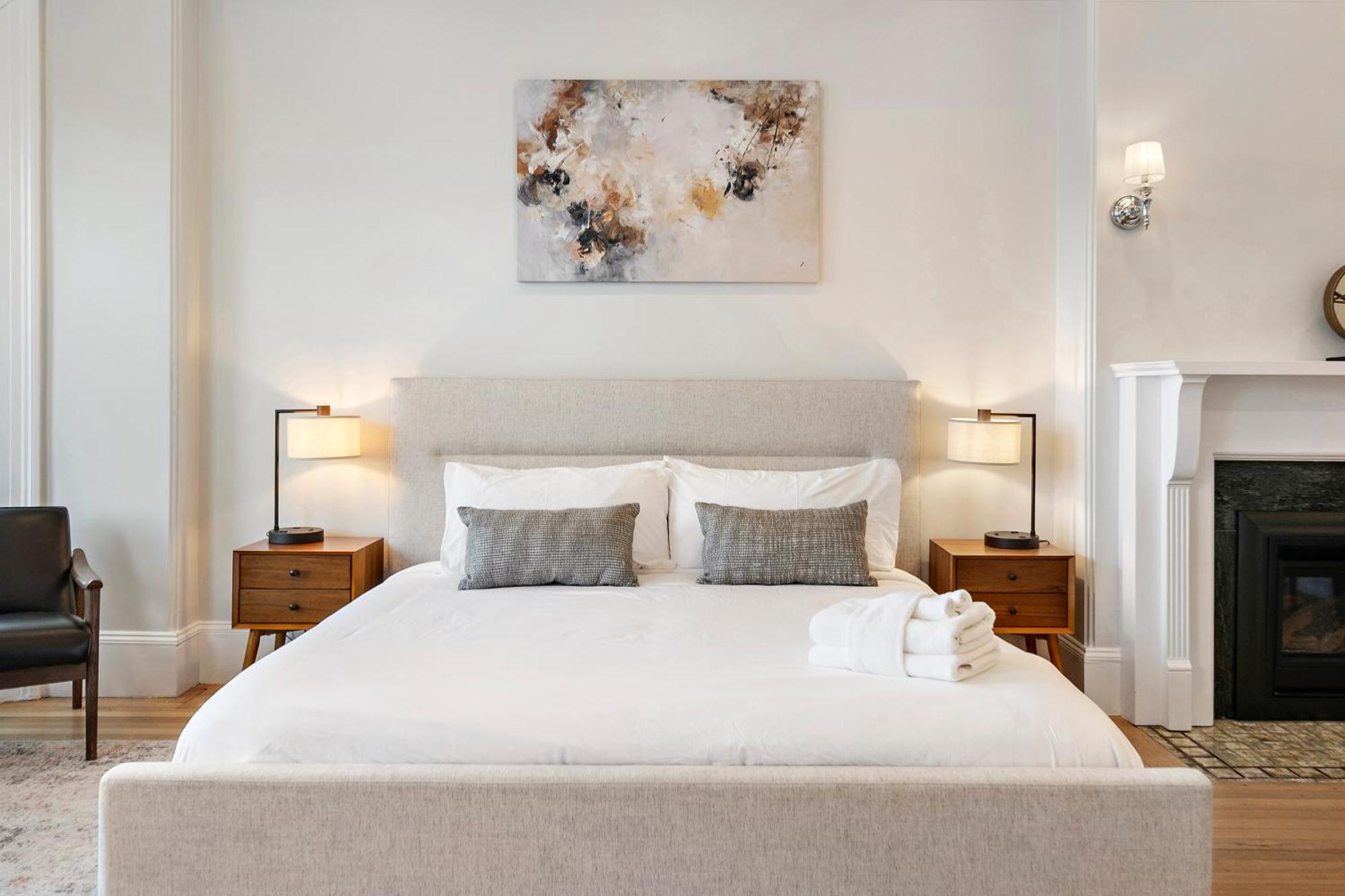 Charlesgate Hotel 4*