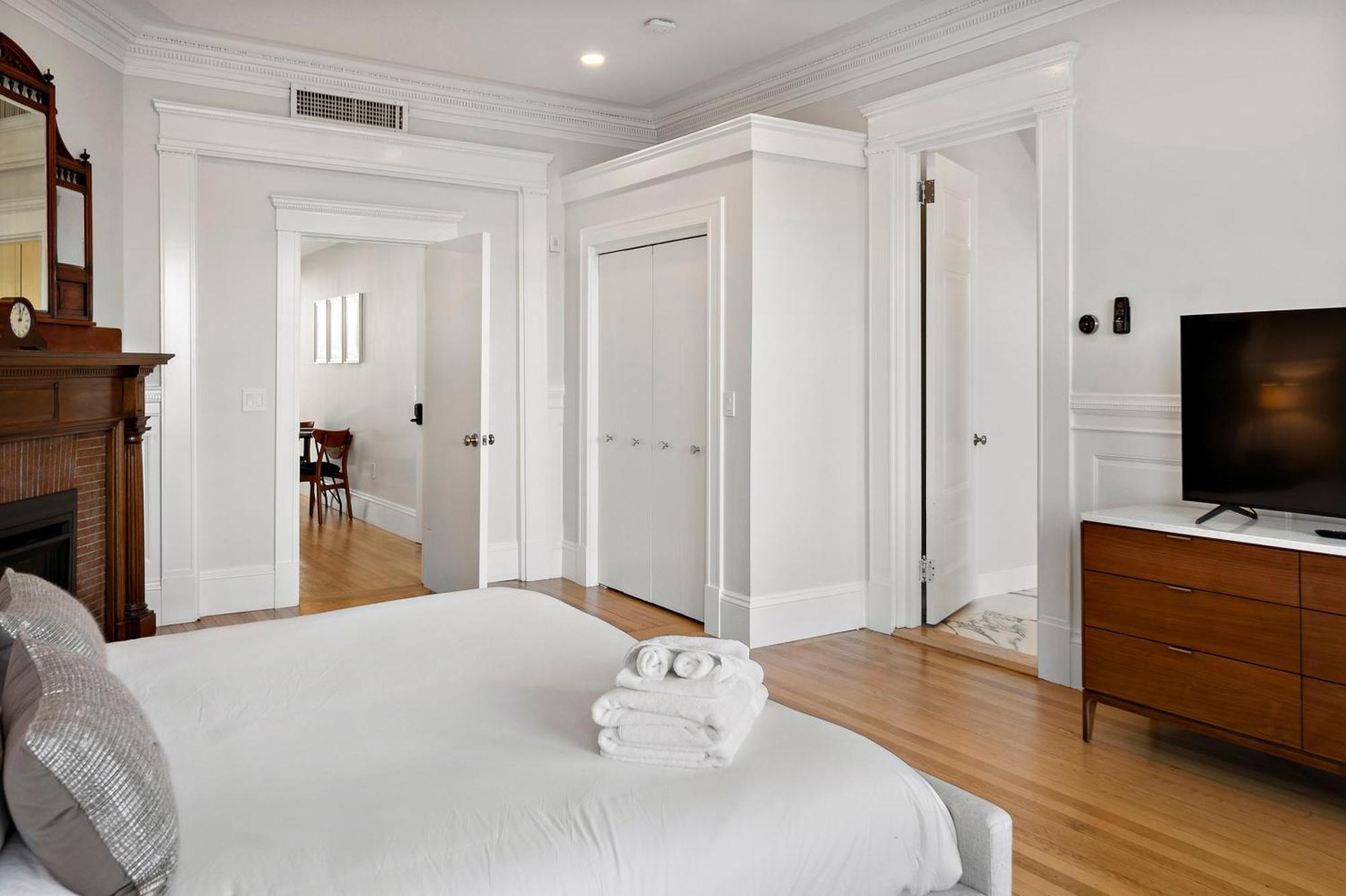 Hotel Charlesgate 4*