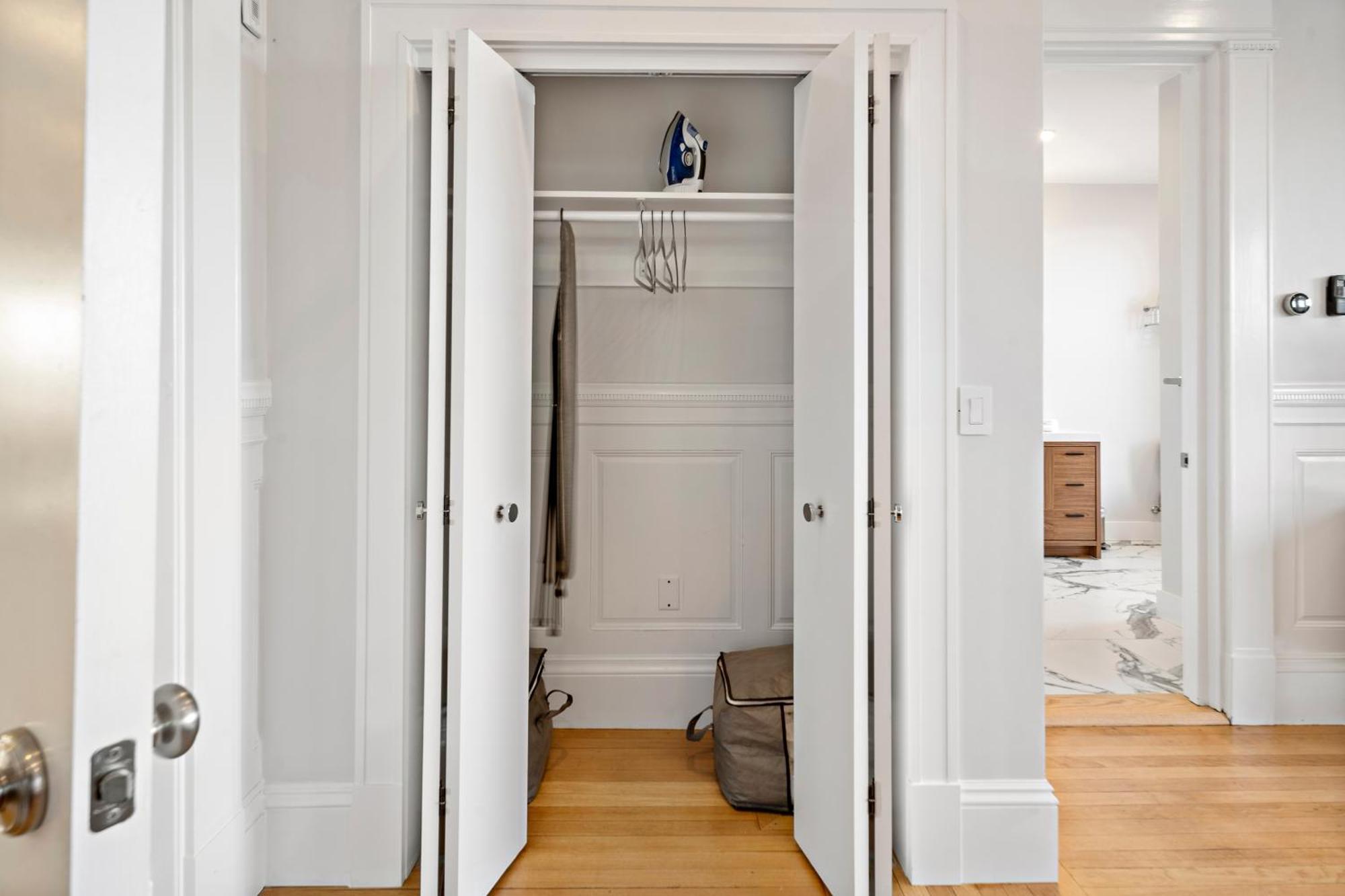 Hotel Charlesgate Boston