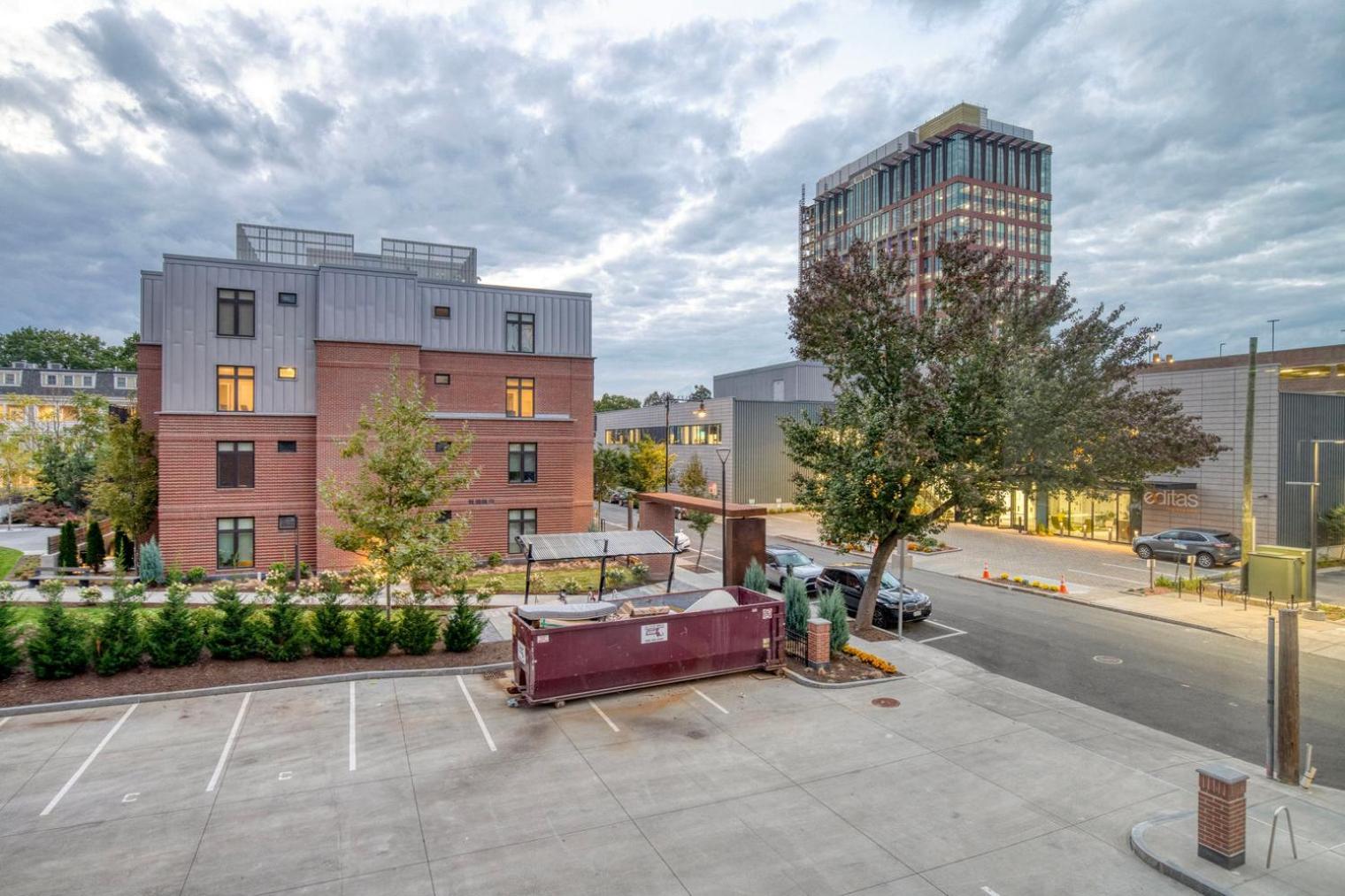 Kendall Square W Gym Wd Rooftop Bos-918 Boston