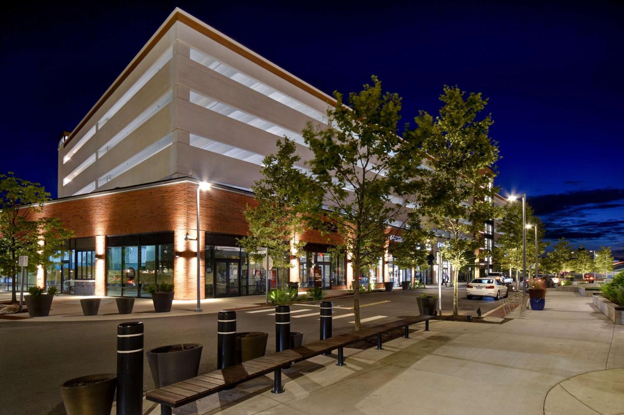 Hotel Home2 By Hilton South Bay 3*