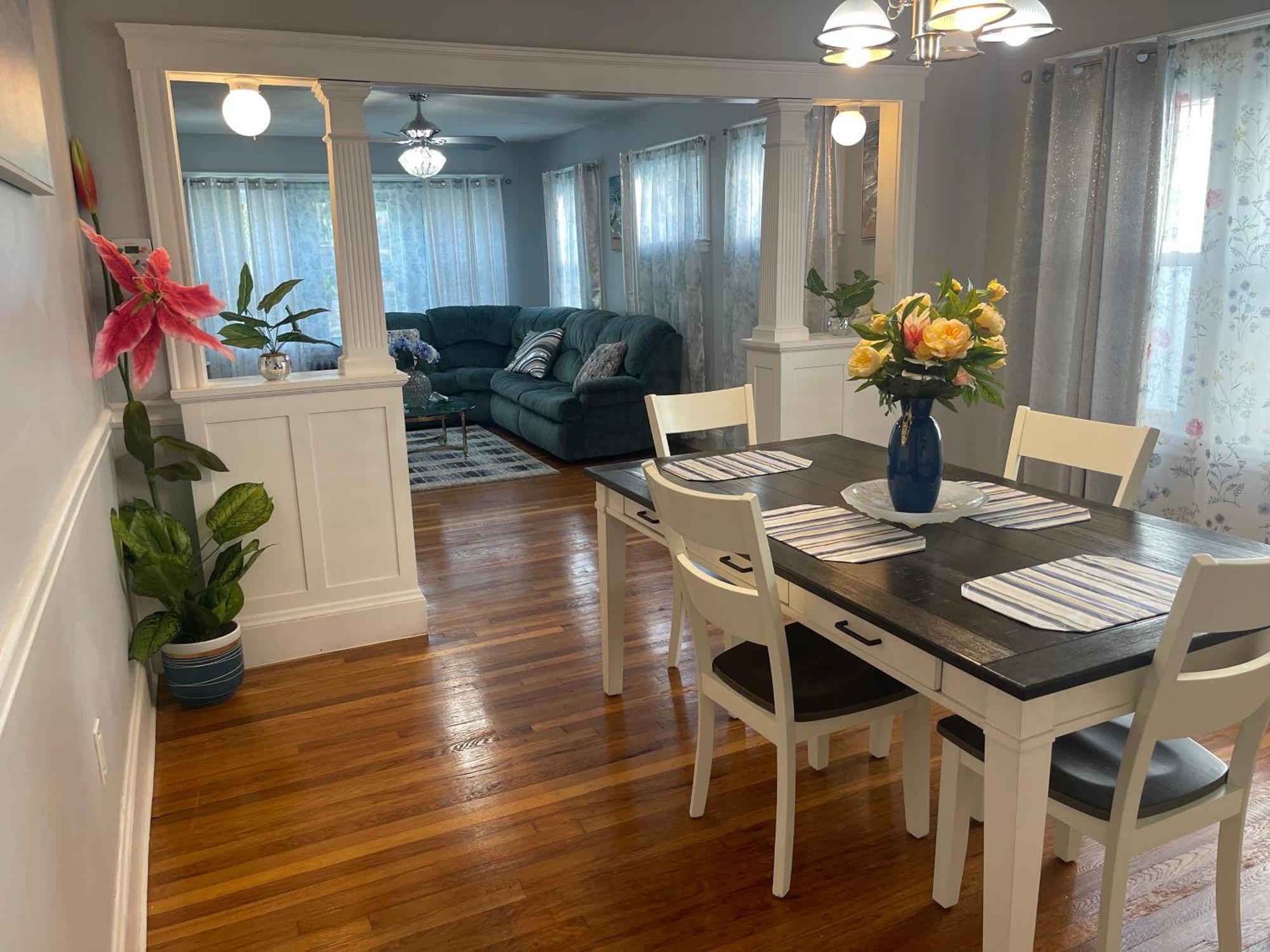 Luxury 2 Bedroom Private Appartement *