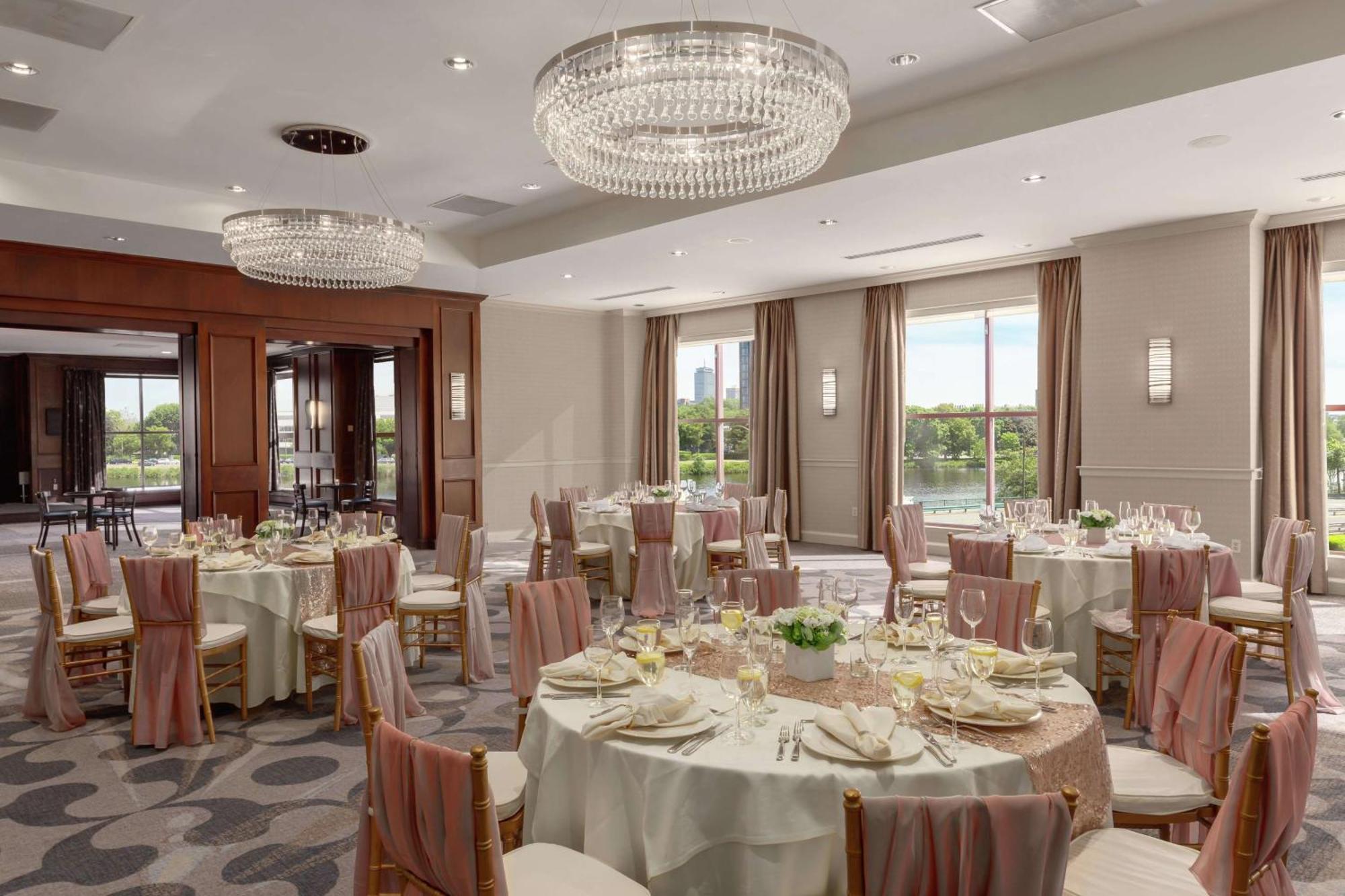 Doubletree By Hilton - Cambridge Hotel 4*