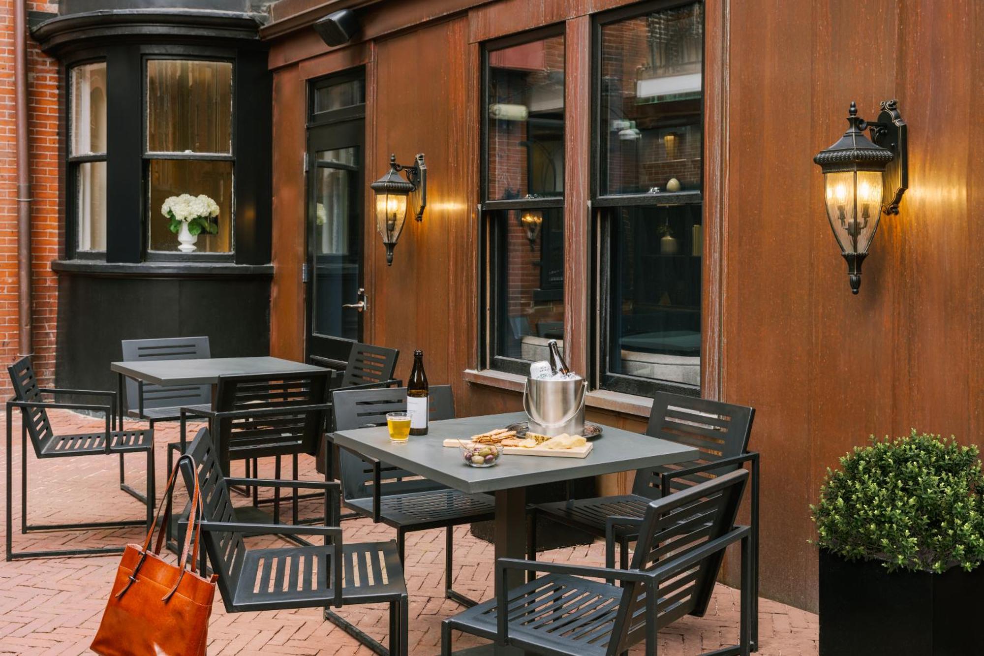 No. 284 Back Bay Hotel, Sonder By Marriott Bonvoy Boston