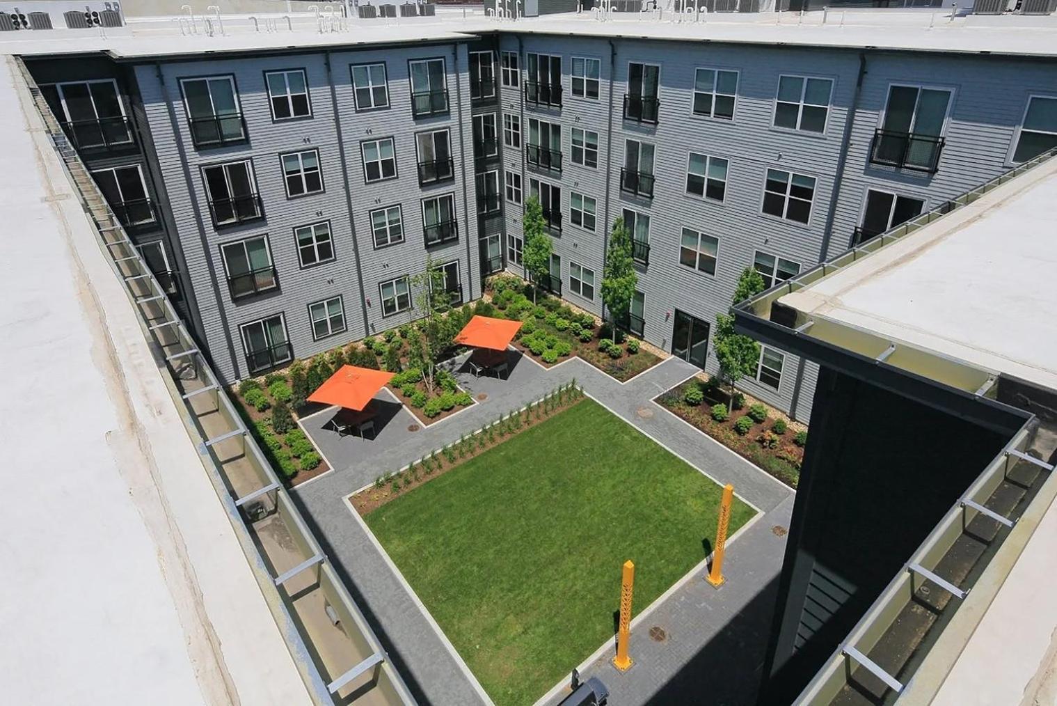 S 1br W Doorman Wd Nr Seaport Bos-189 Apartment