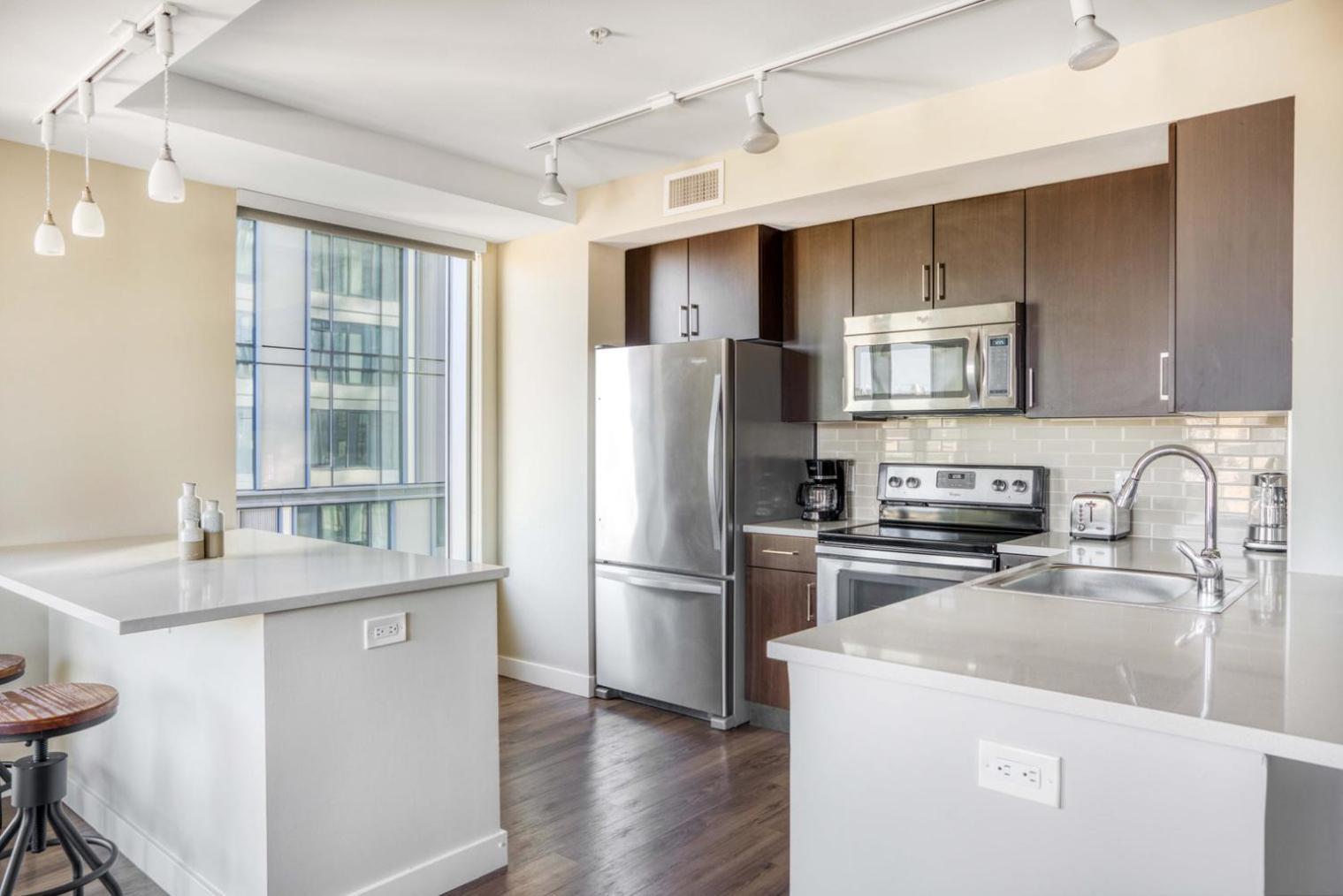 Apartment Theatre District 2br W Wd Gym Nr Theaters Bos-251a Boston