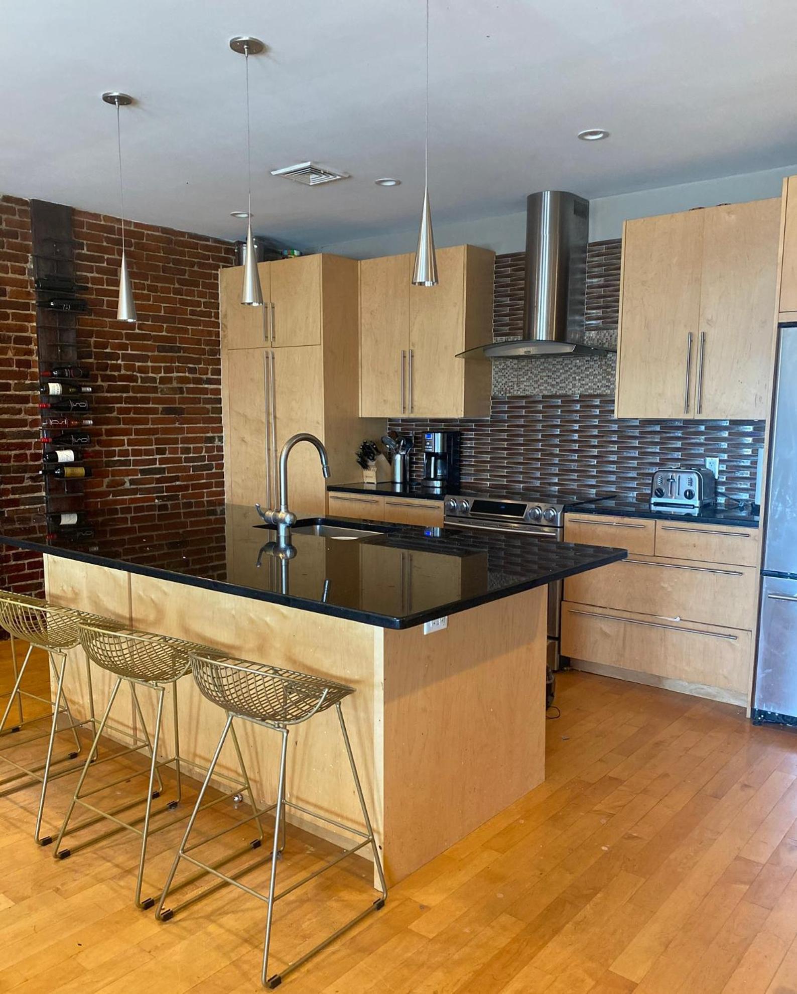 North End Harbor View Condo. Free Parking Appartement *