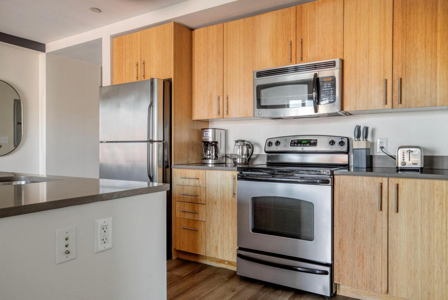 East Cambridge 1br W Gym Wd Near T Stop Bos-960 Apartment *
