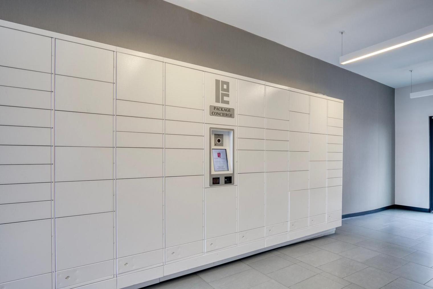 South 1br W Gym Nr Red Line Shops Bos-984