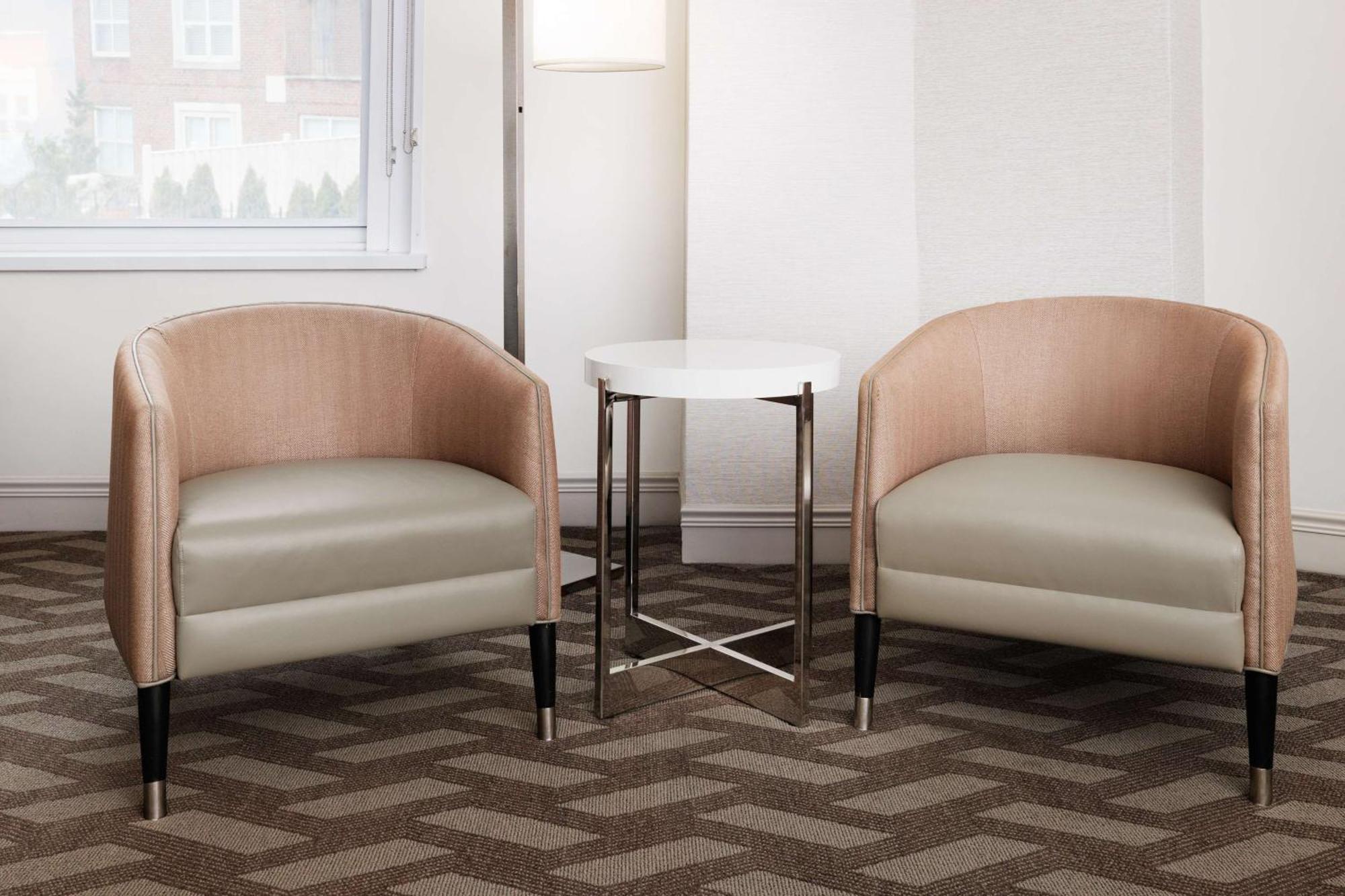 Hilton Park Plaza 4*