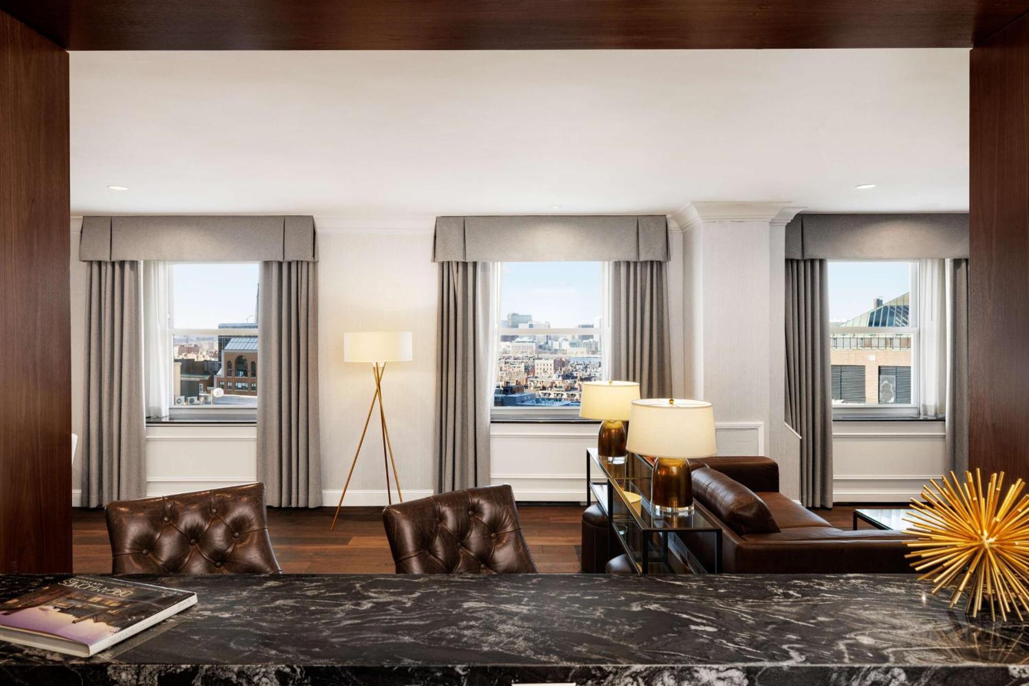 Hilton Park Plaza Hotel