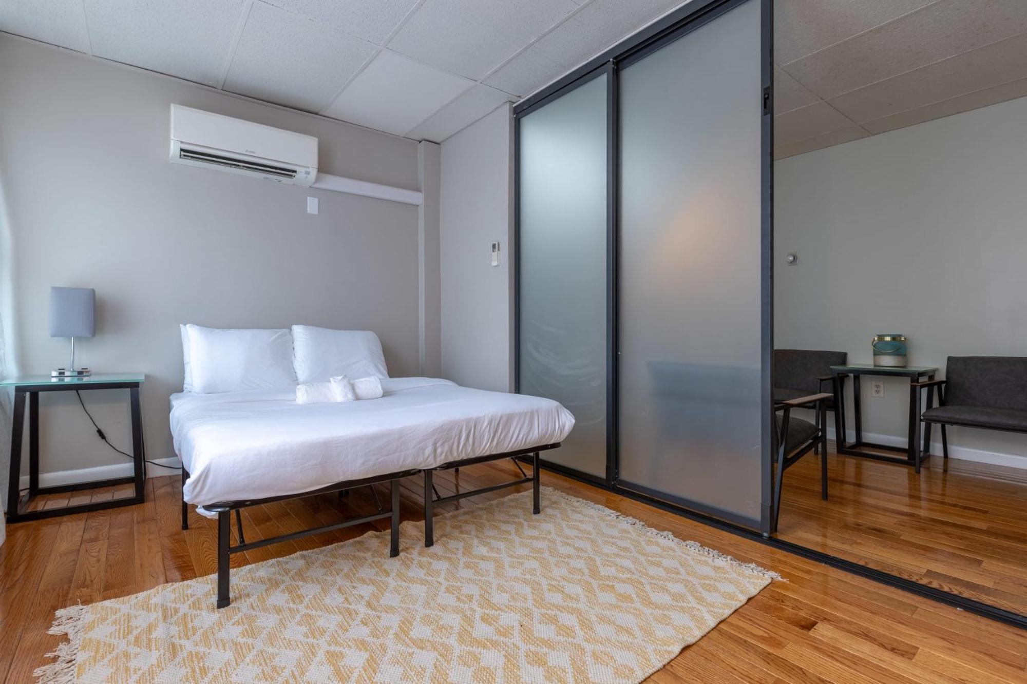 3 Bed 1 Bath In Historic Building Boston