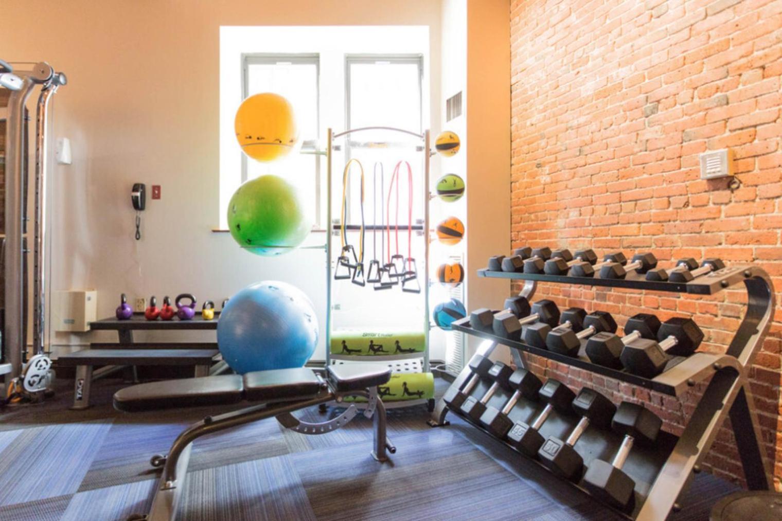 Apartment Blueground Dorchester Lower Mills Gym Laundry Bos-1041 *