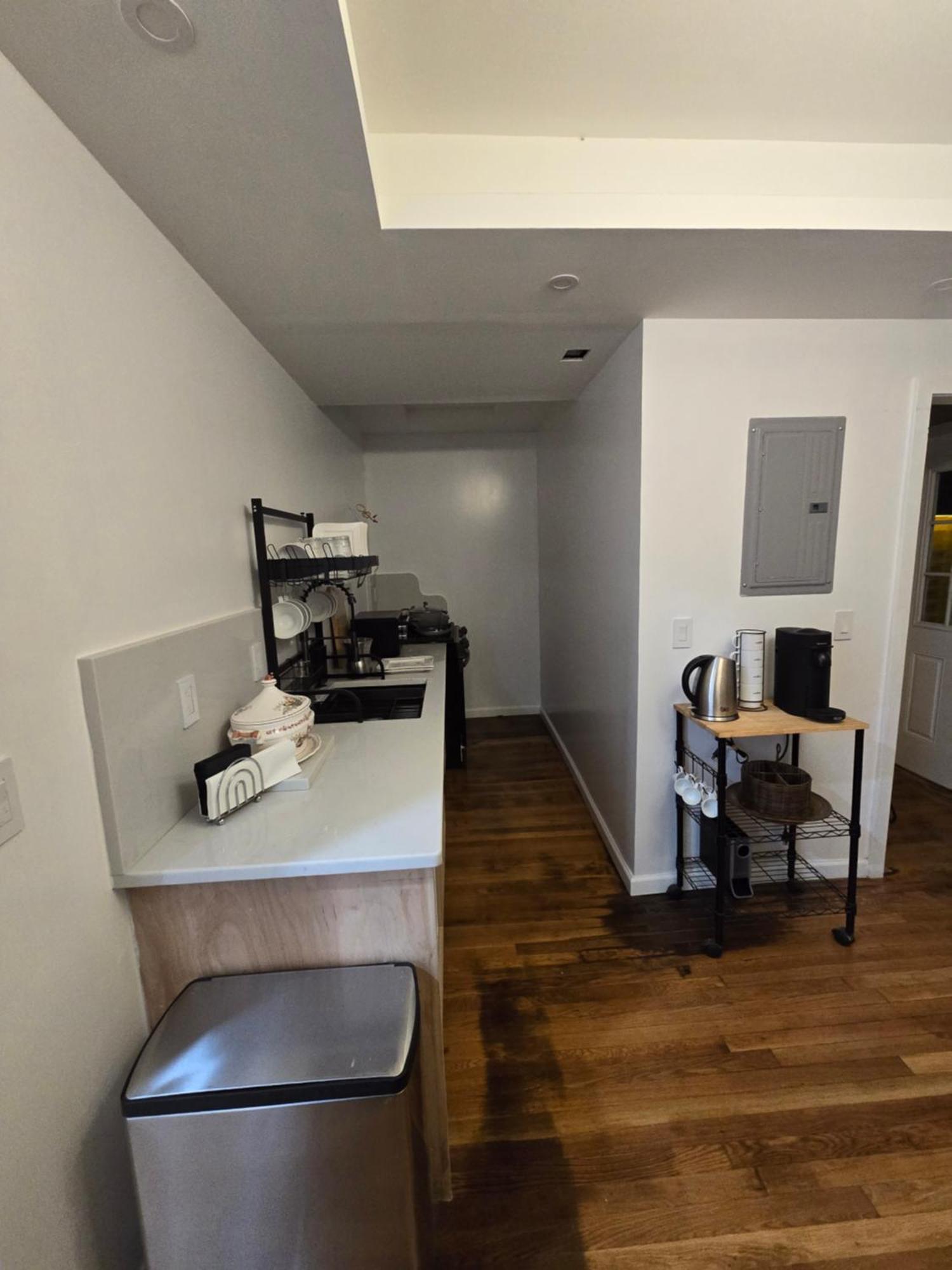 Beautiful Bedroom - New Renovation Séjour chez l'habitant Boston