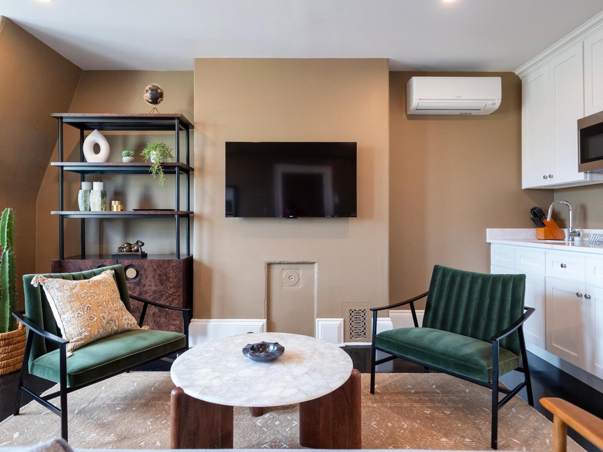 The Chester Apartment