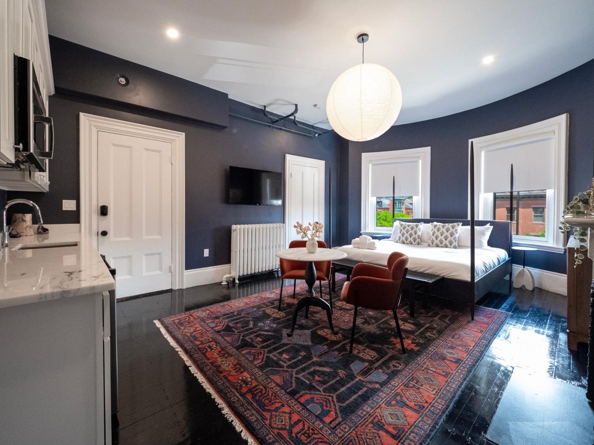 The Chester Apartment