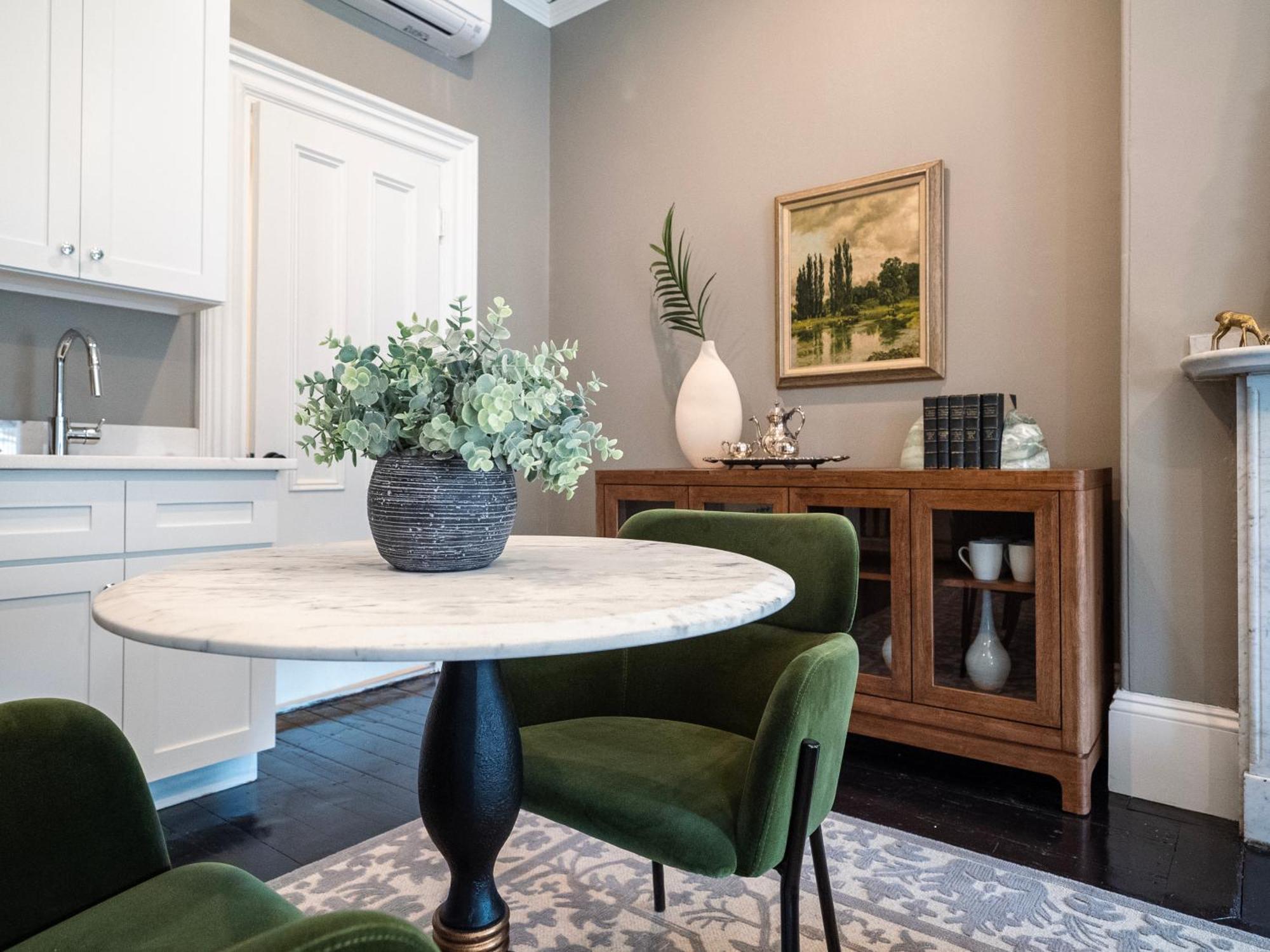 The Chester Apartment