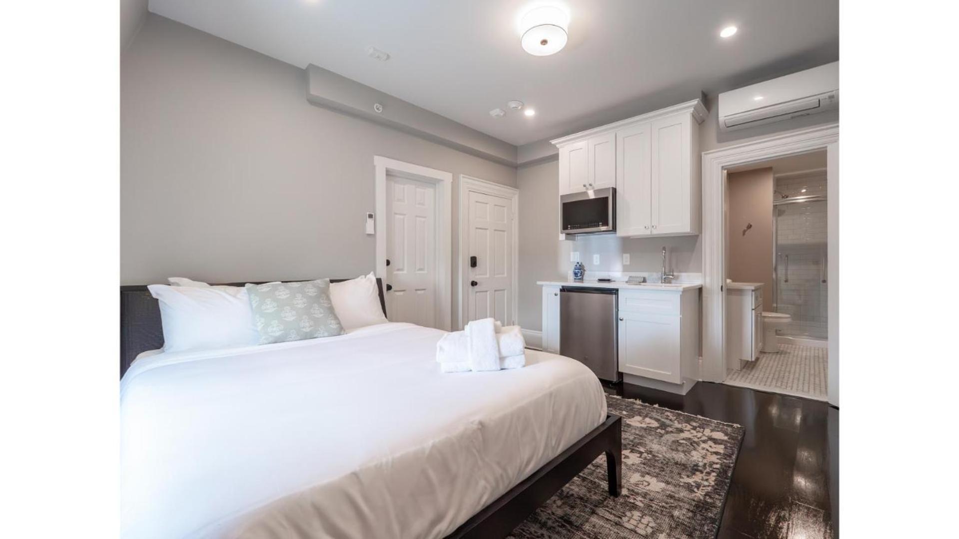 The Chester Apartment