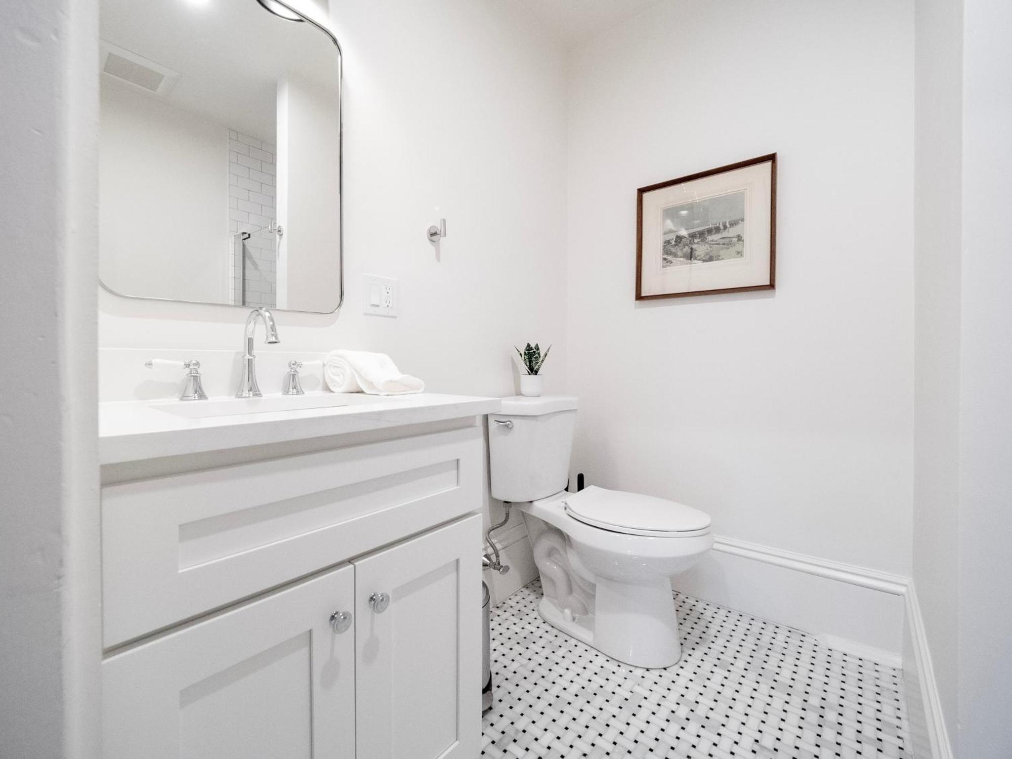 The Chester Apartment *