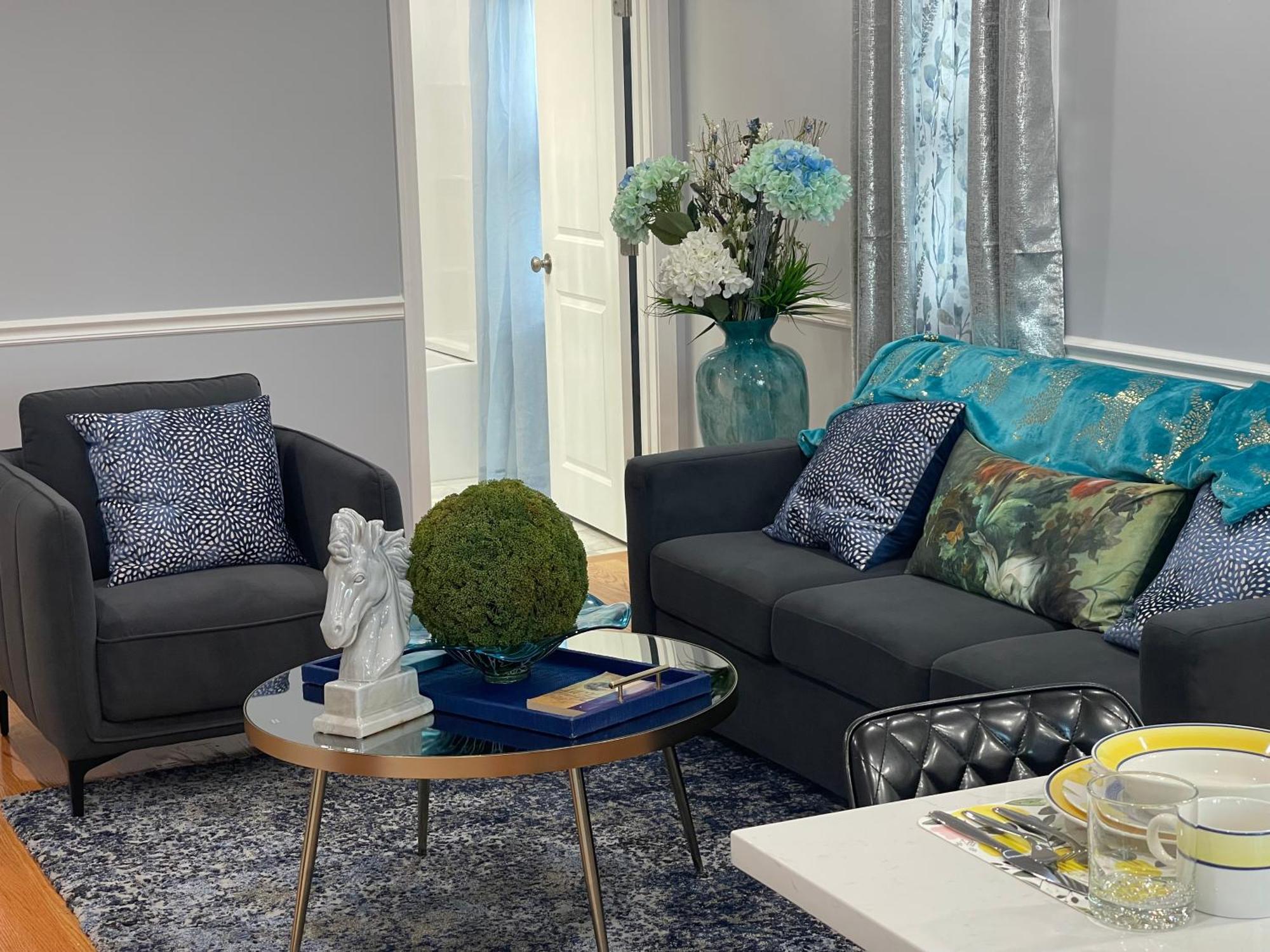 Amazing Downtown View Guest house