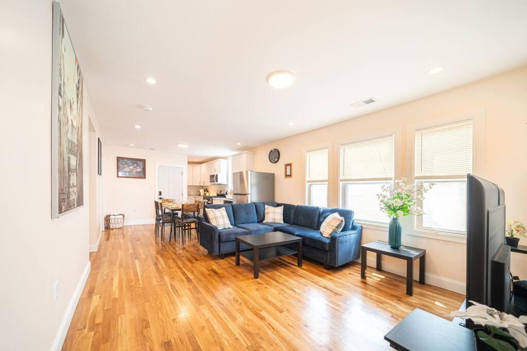 30-3 - 3br - Cozy Near Franklin Park Zoo *