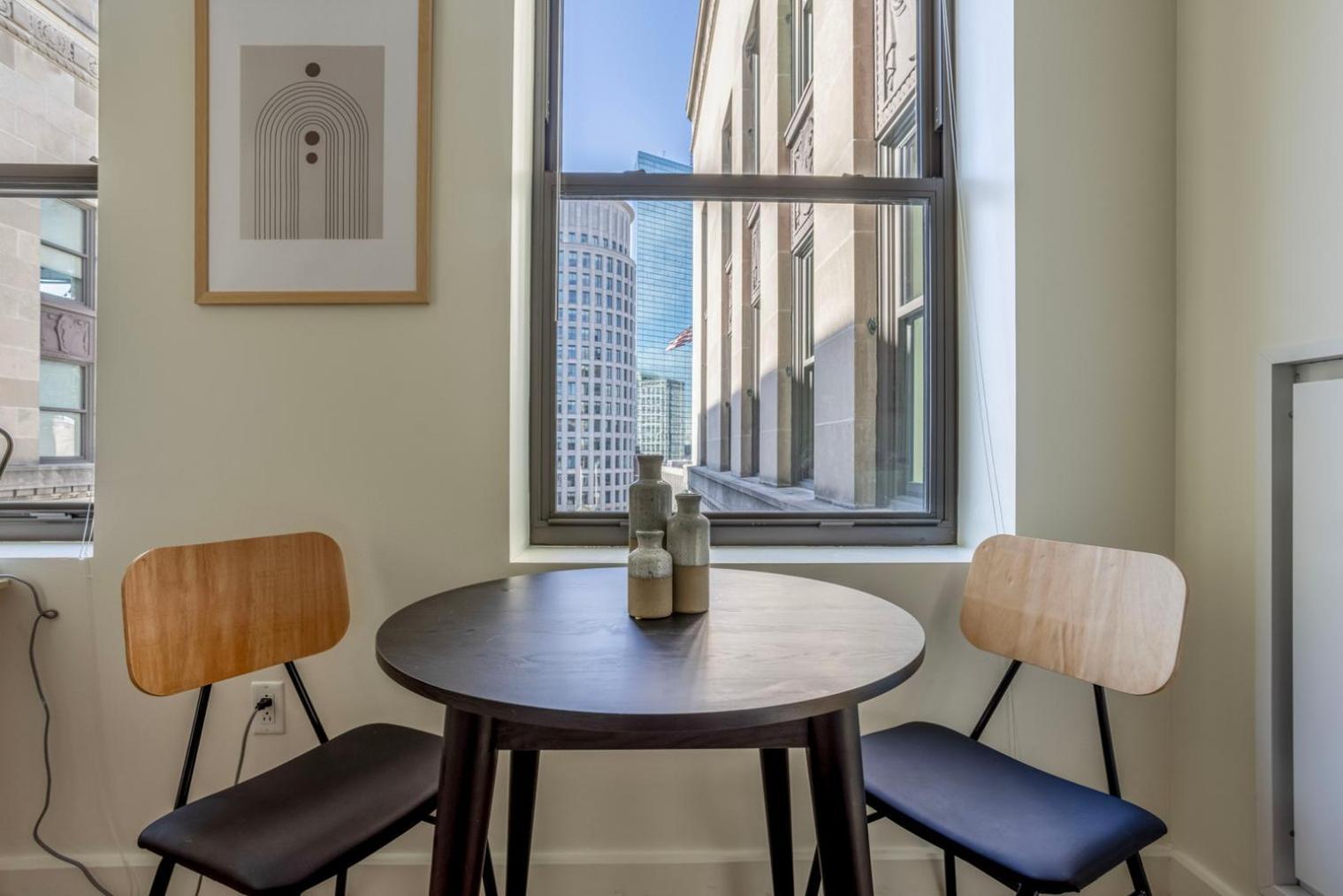 Apartment Back Bay 1br W Gym Wd Nr Shopping Bos-925