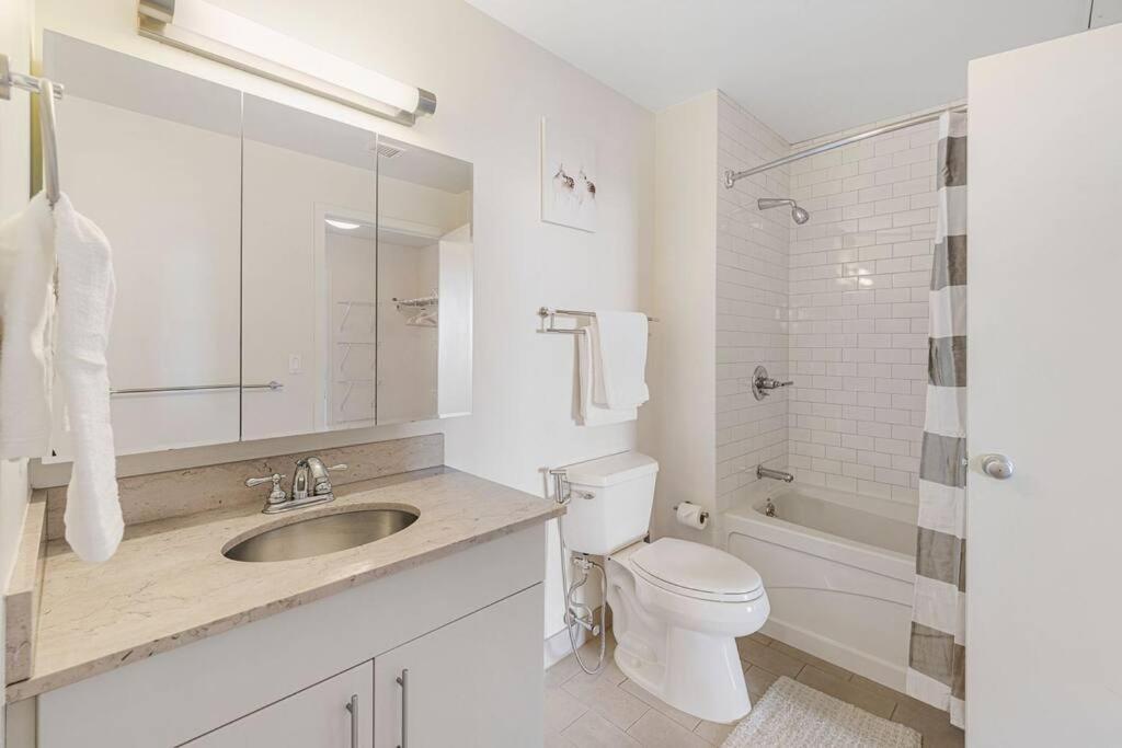 Tranquil 2 Bedroom 2ba With Stunning Views Apartamento