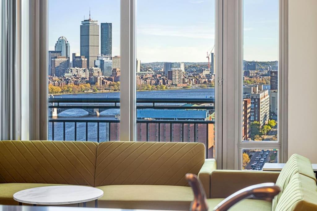 Tranquil 2 Bedroom 2ba With Stunning Views Apartamento Boston