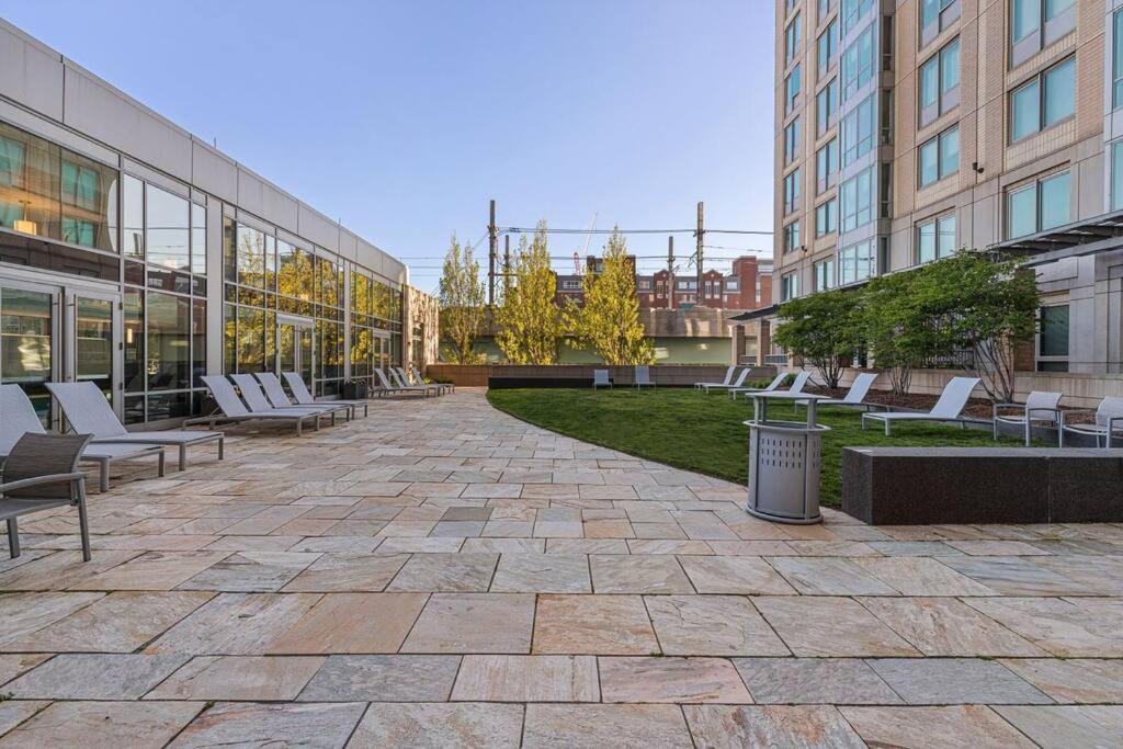 Tranquil 2 Bedroom 2ba With Stunning Views Apartamento *