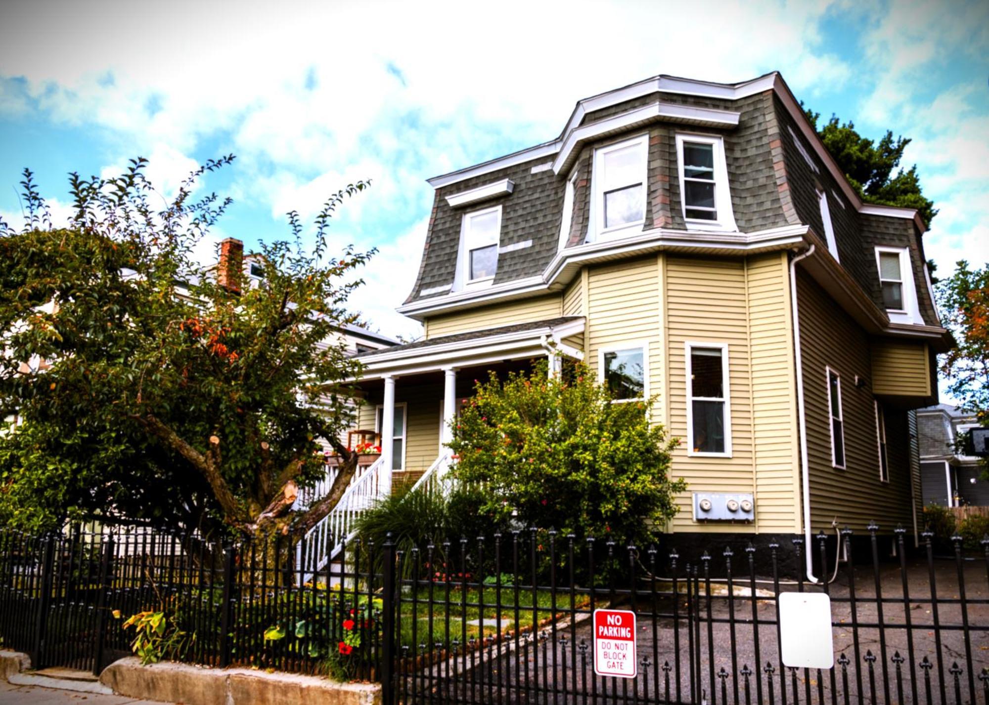 Apartamento 2 Bedroom In Jamaica Plain With Parking *