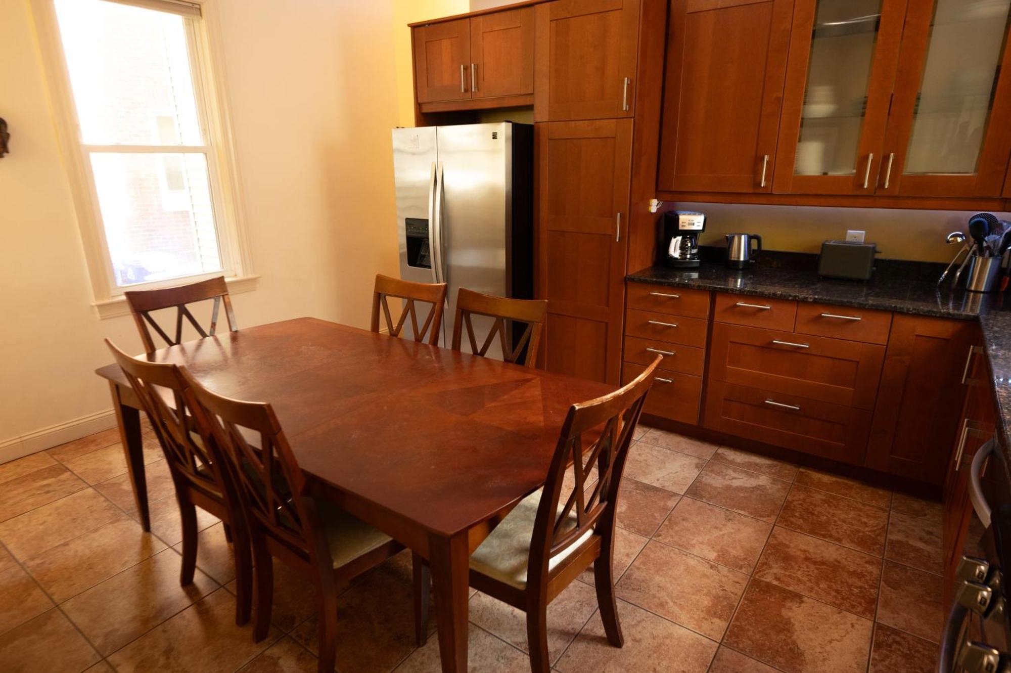 2 Bedroom In Jamaica Plain With Parking Apartamento Boston