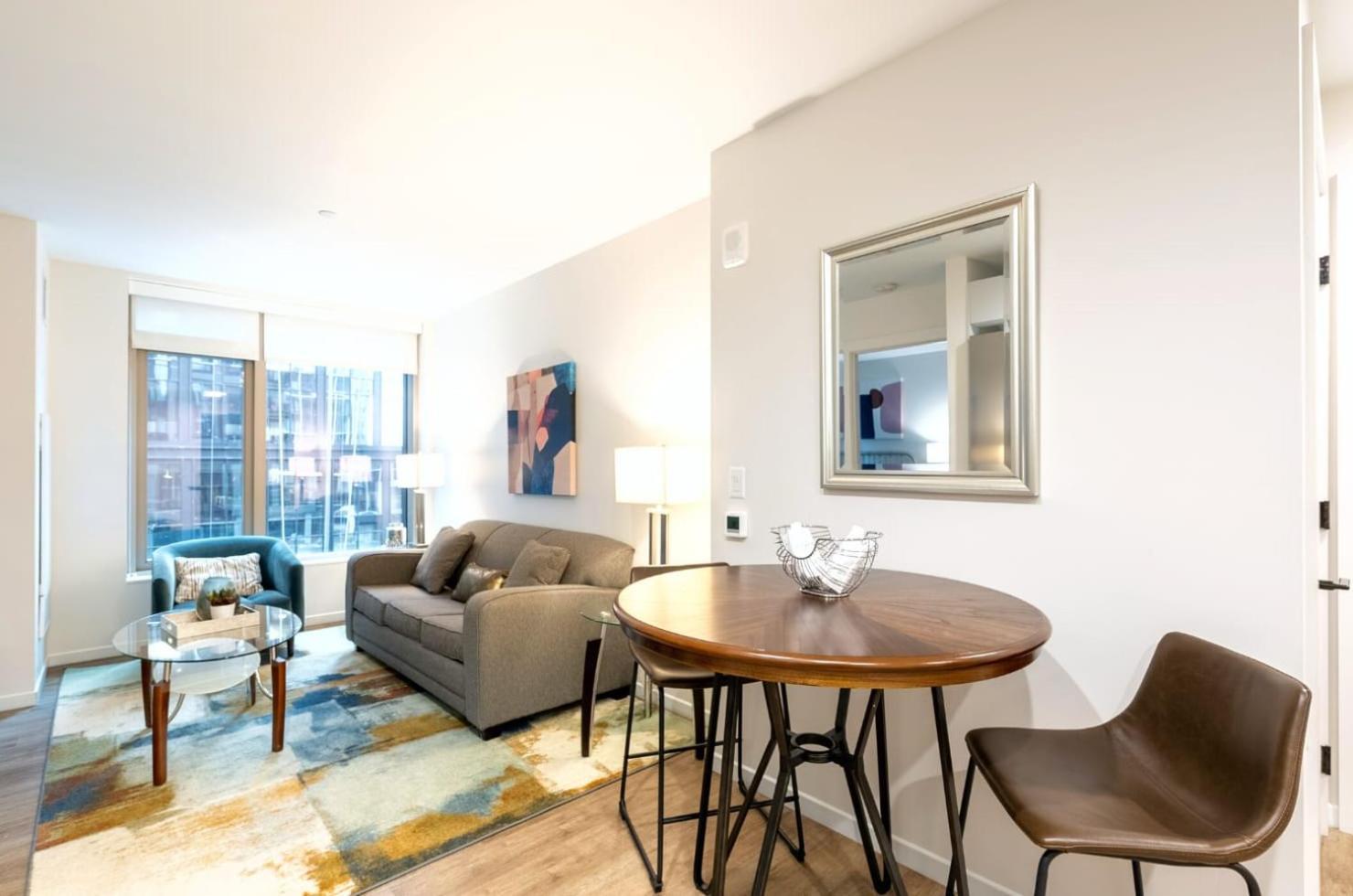 Exclusive 2br Downtown Seaport Apartment Boston