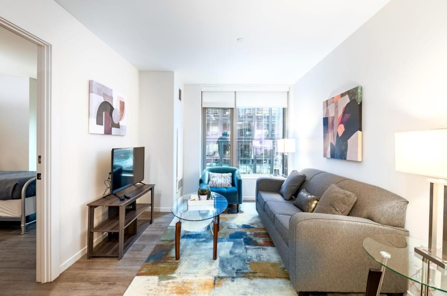 Exclusive 2br Downtown Seaport Apartment Boston