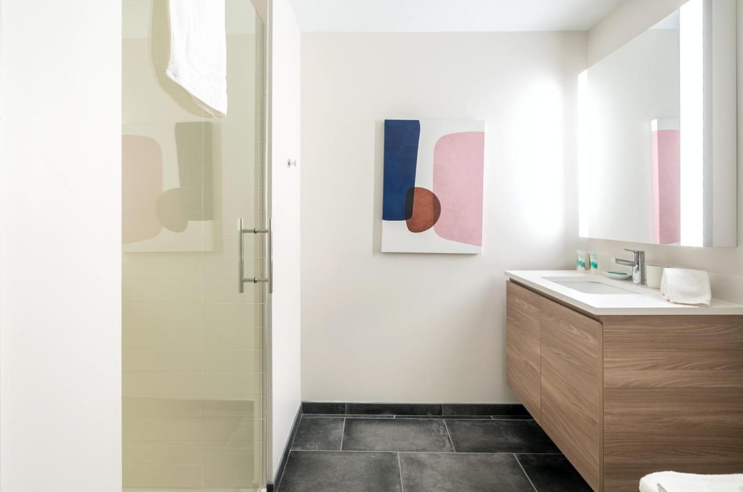 Exclusive 2br Downtown Seaport