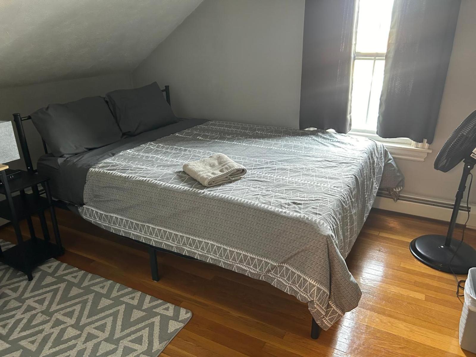 Quarto em Acomodações Particulares Near Downtown - Andrew Station Area Boston