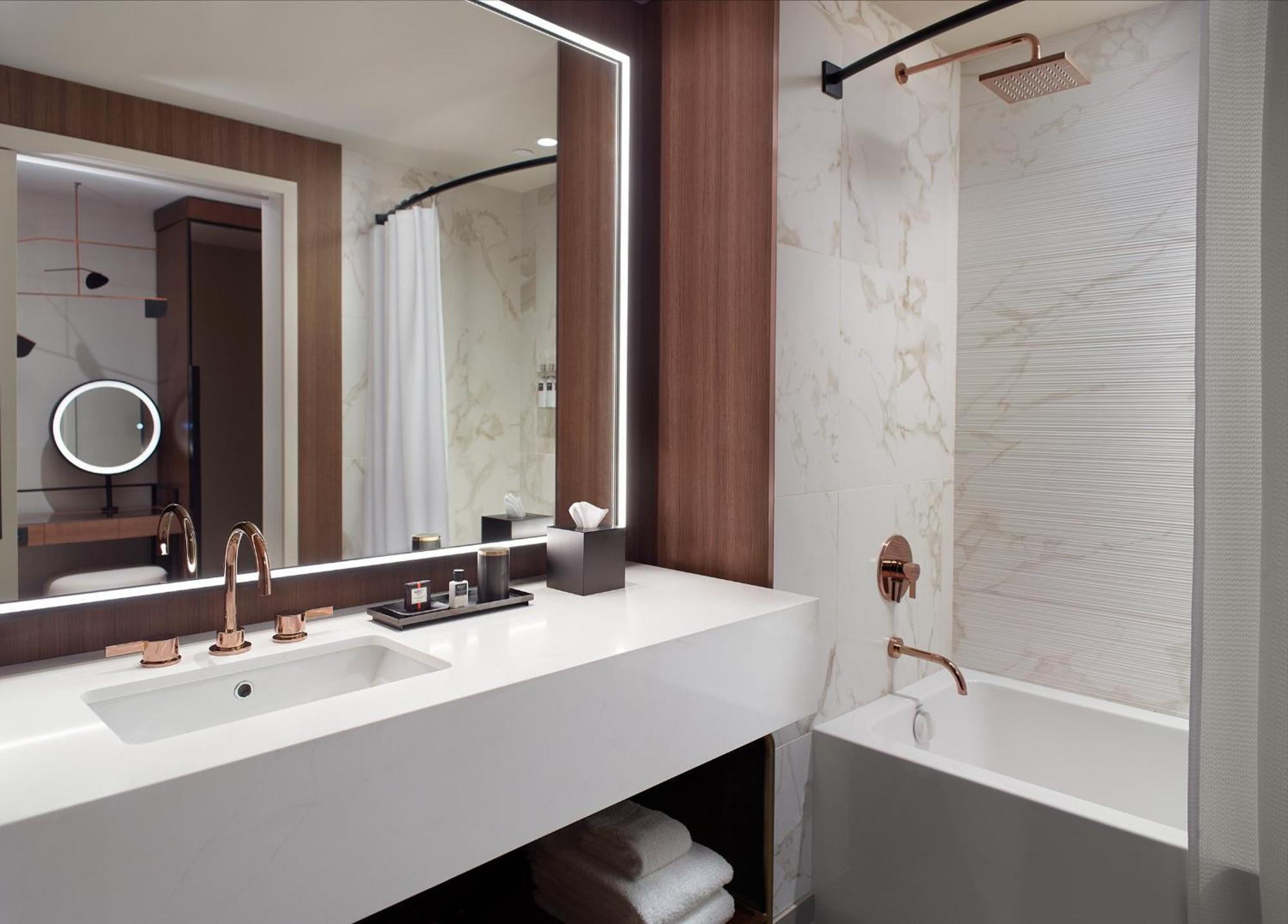 Omni At The Seaport Boston