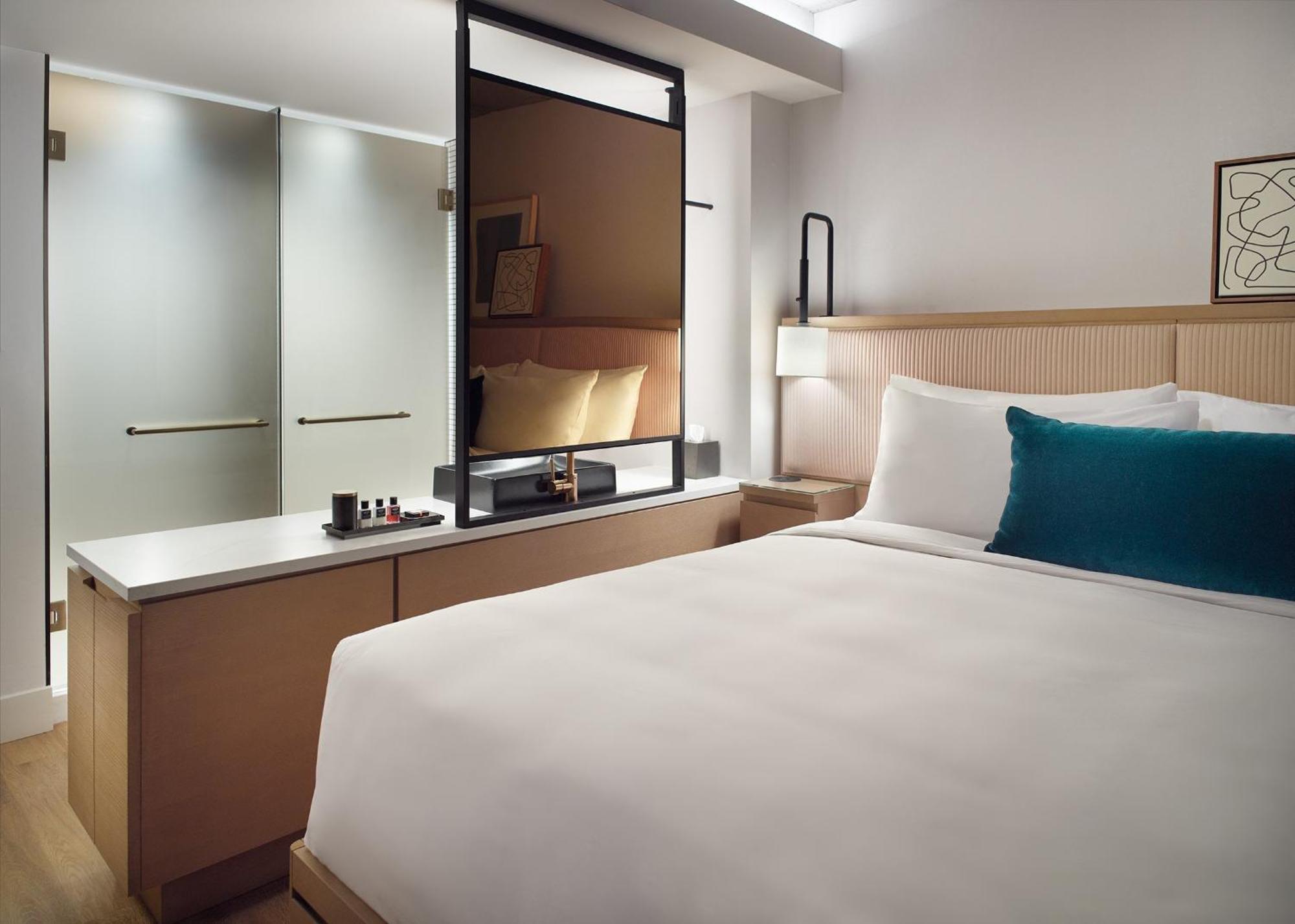 Omni At The Seaport Hotel Boston